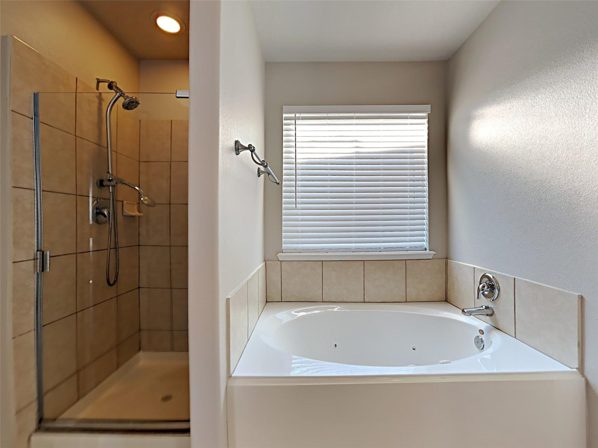 5042 Dappled Grove Trail