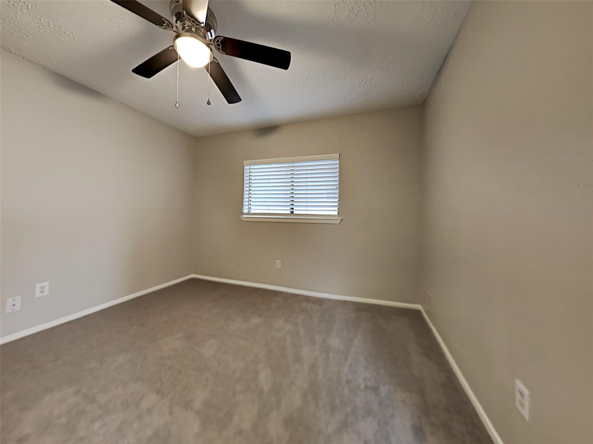 24031 Griffin House Lane