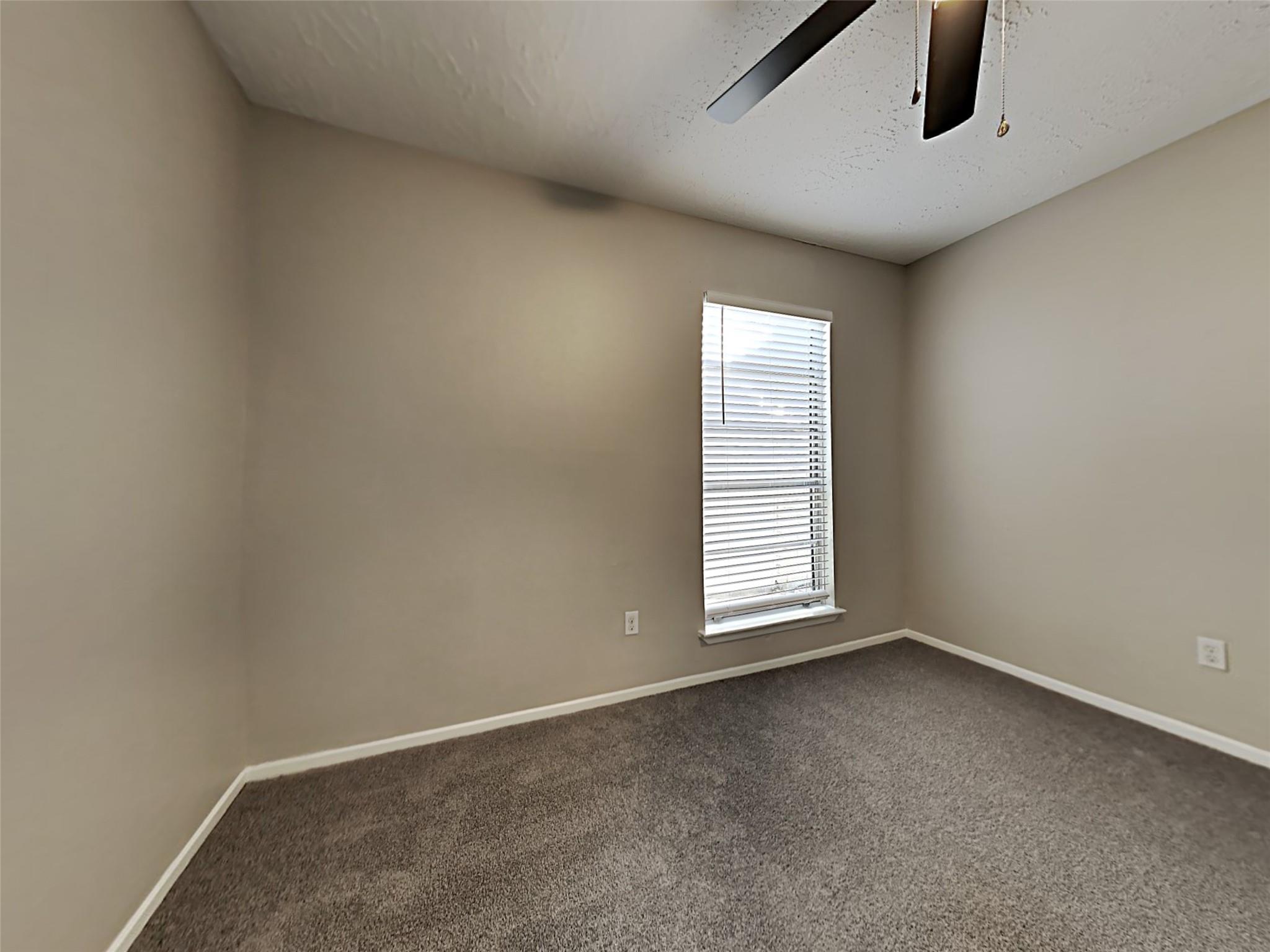 24031 Griffin House Lane