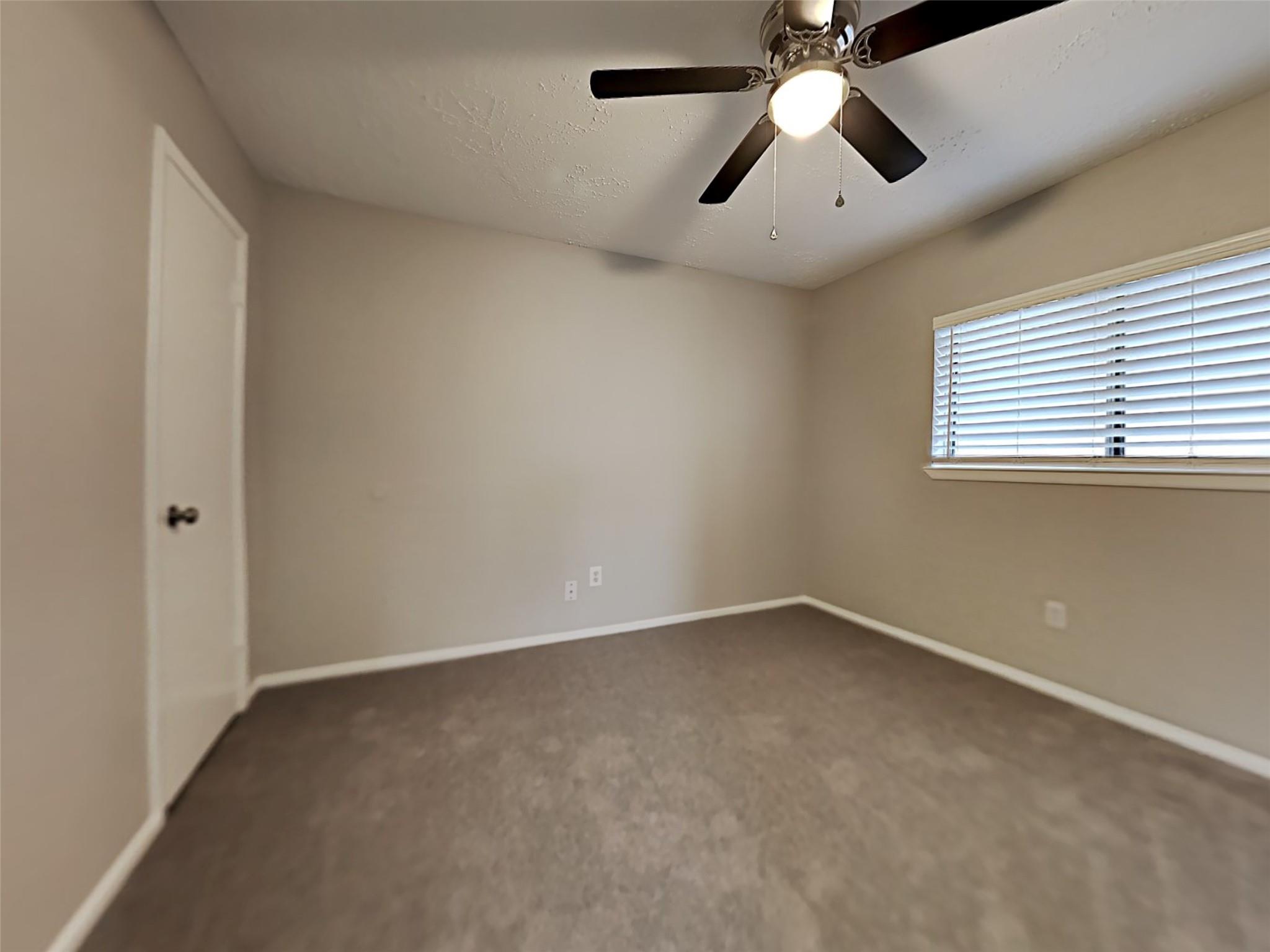24031 Griffin House Lane