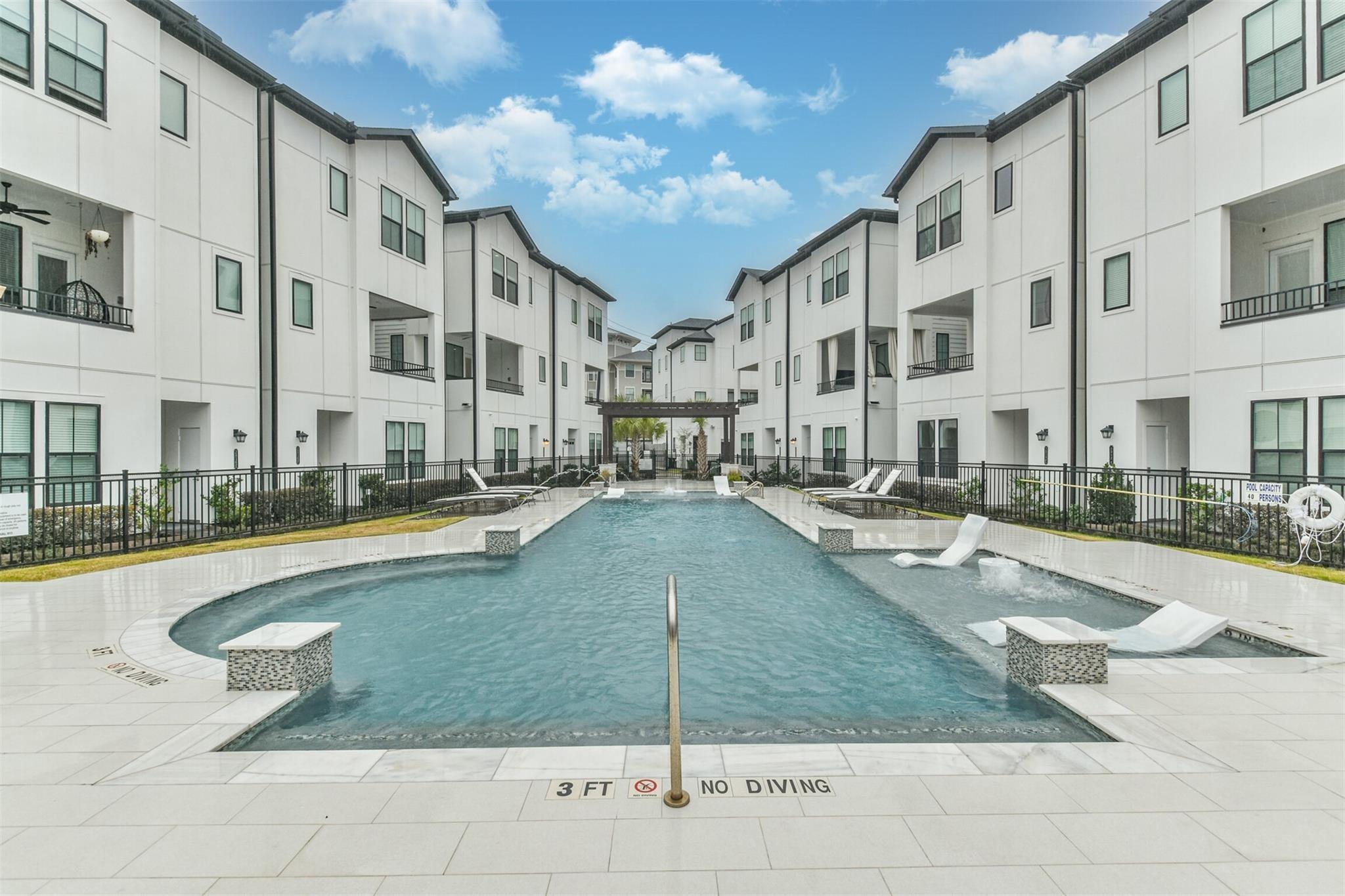 2818 Grand Fountains Drive # C