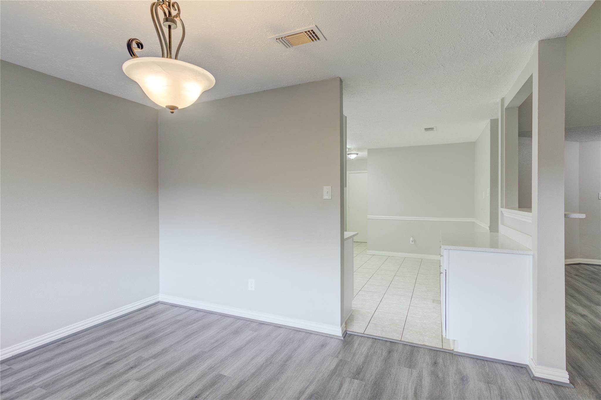 2618 Gilliom Drive