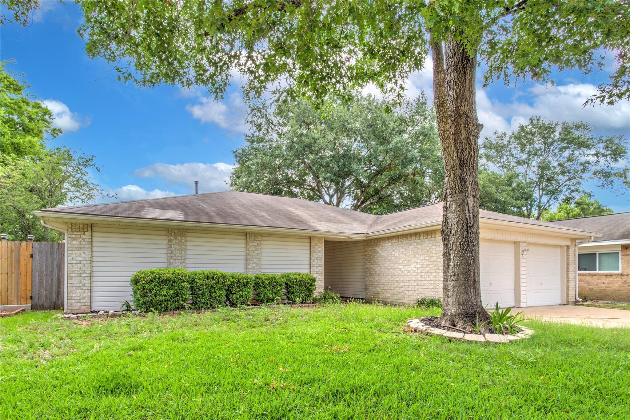 2618 Gilliom Drive
