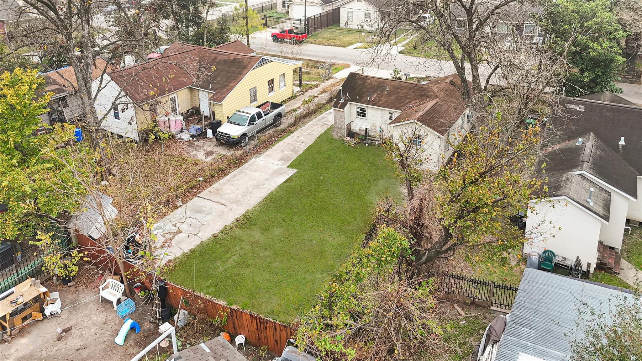 7427 Texarkana Street