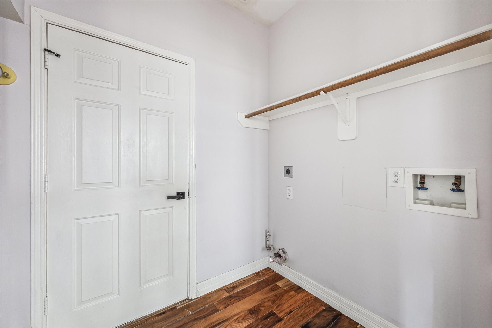 3629 Pine Valley Drive