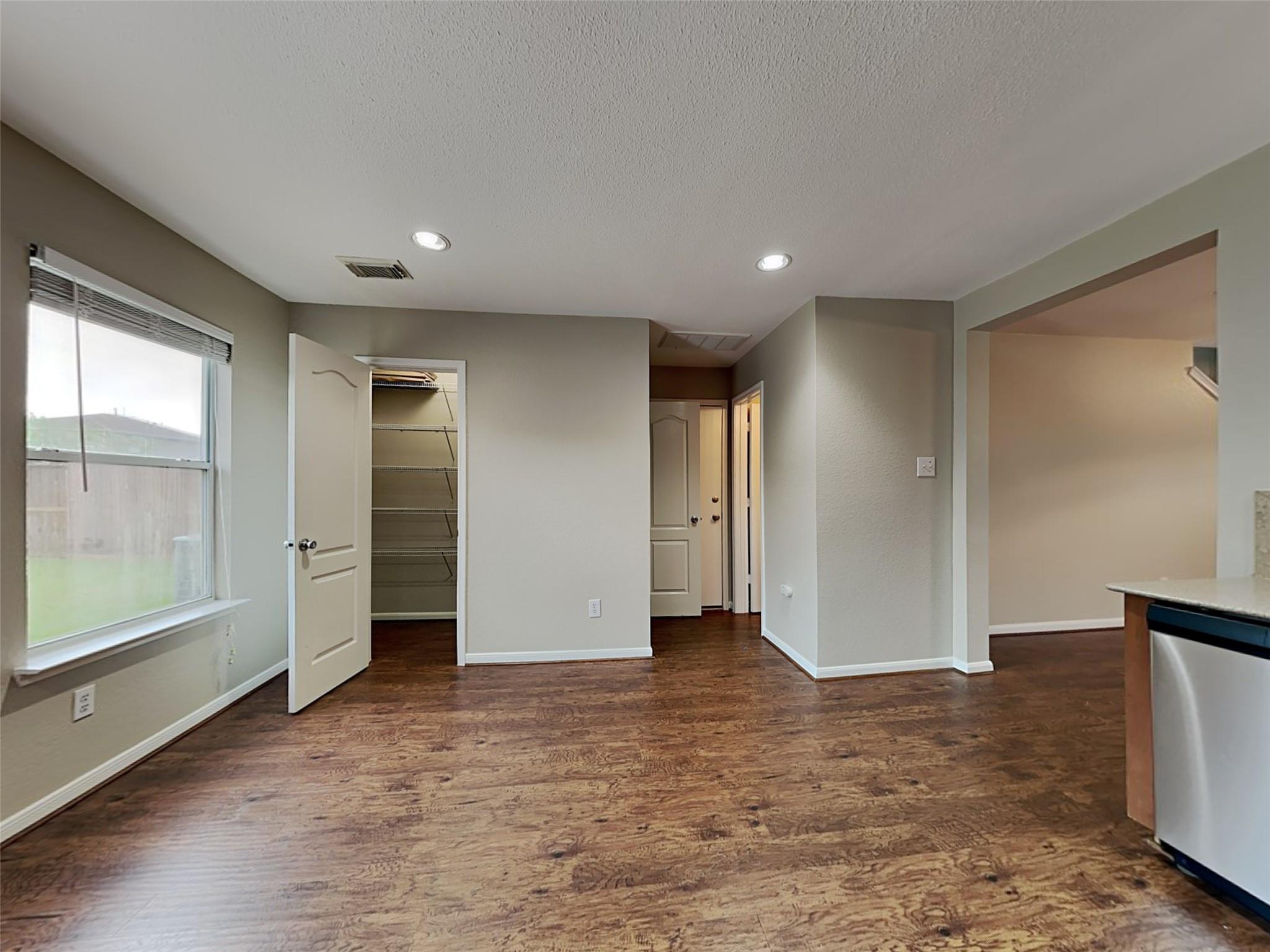 11338 Log Cabin Lane