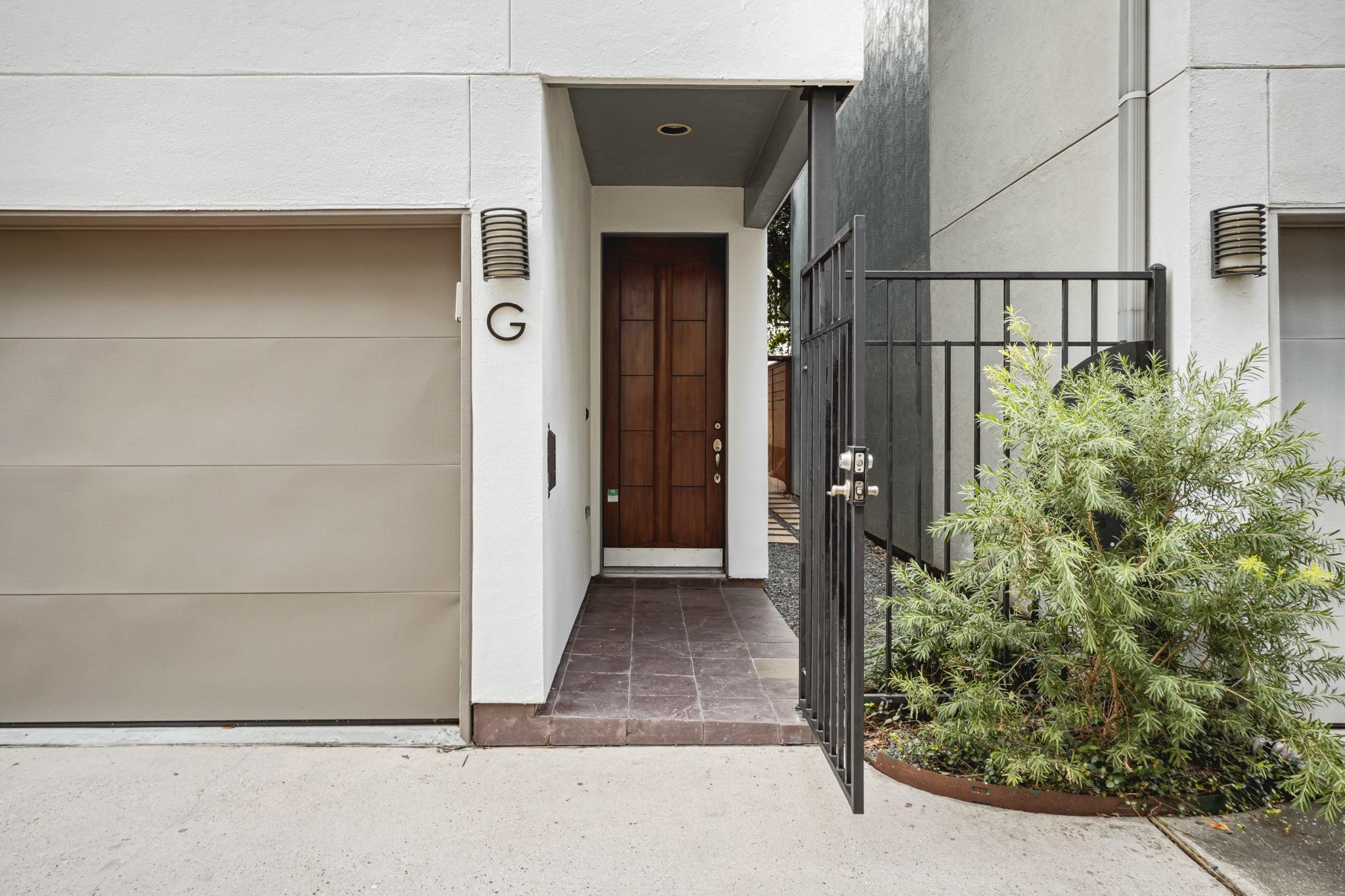 2010 Blodgett Street # G