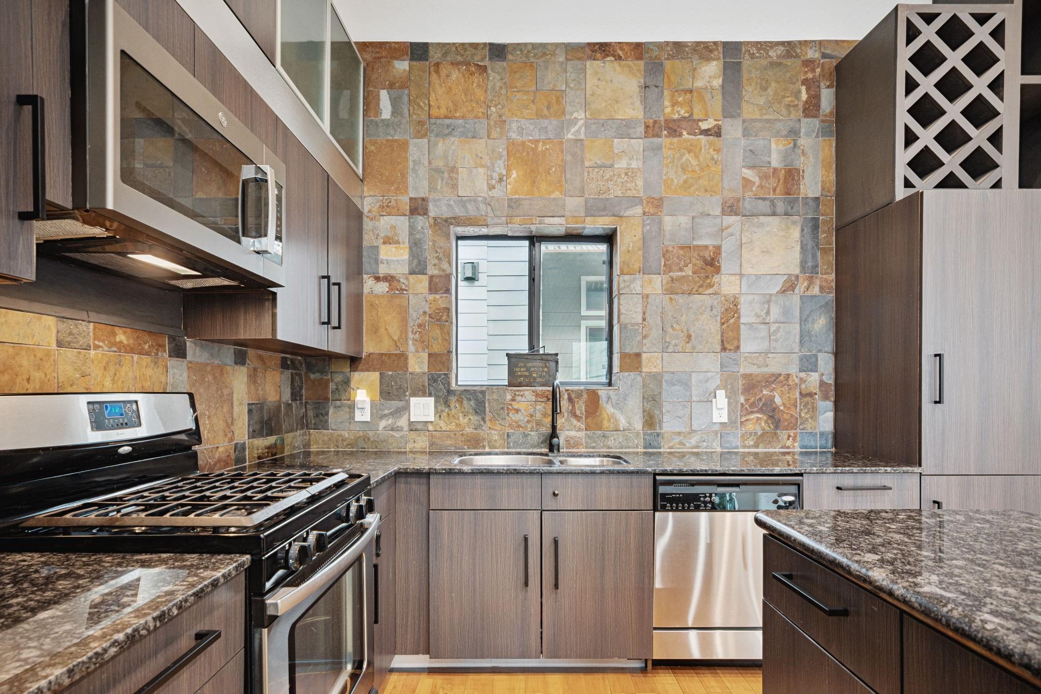 2010 Blodgett Street # G