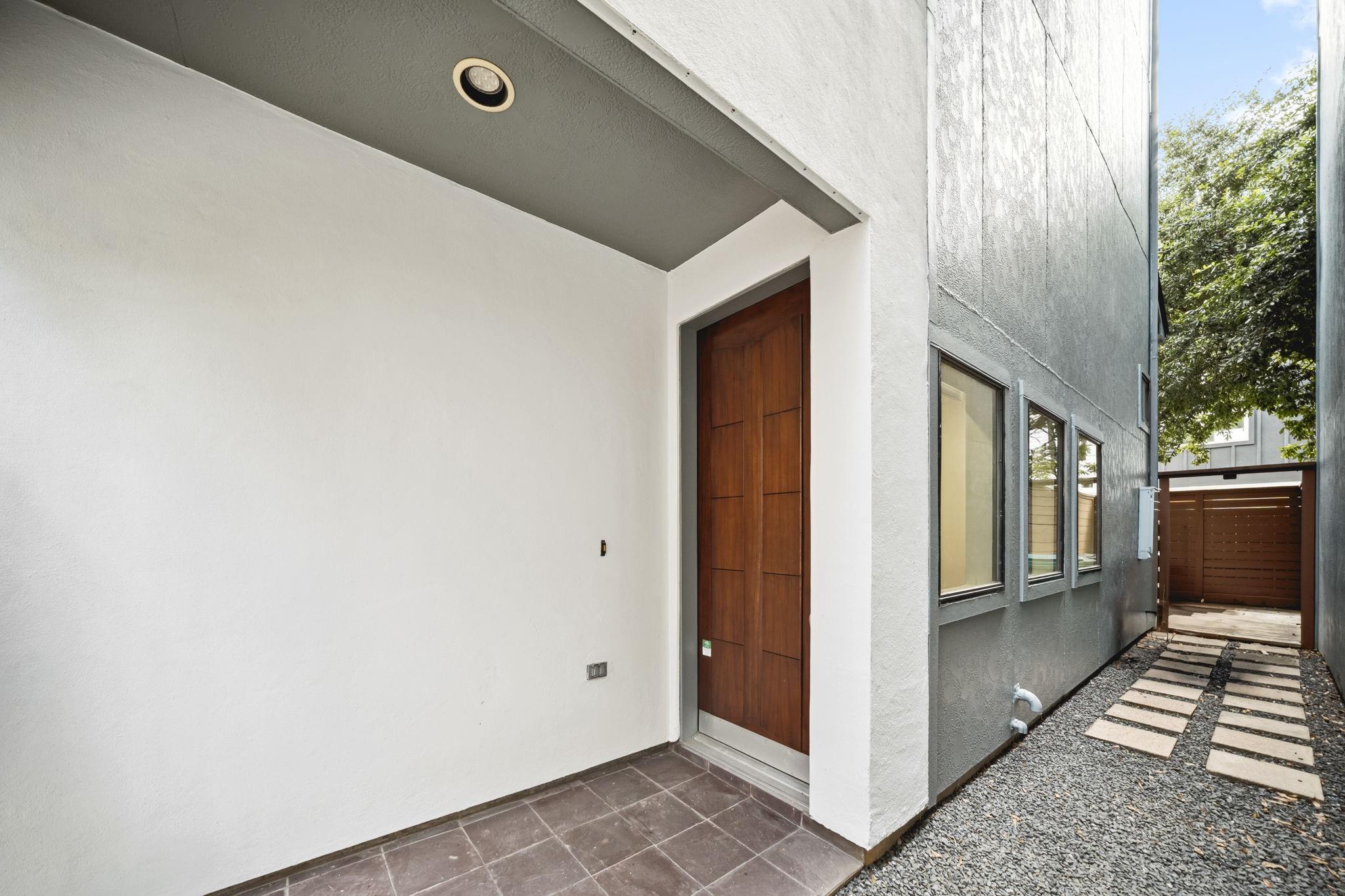 2010 Blodgett Street # G