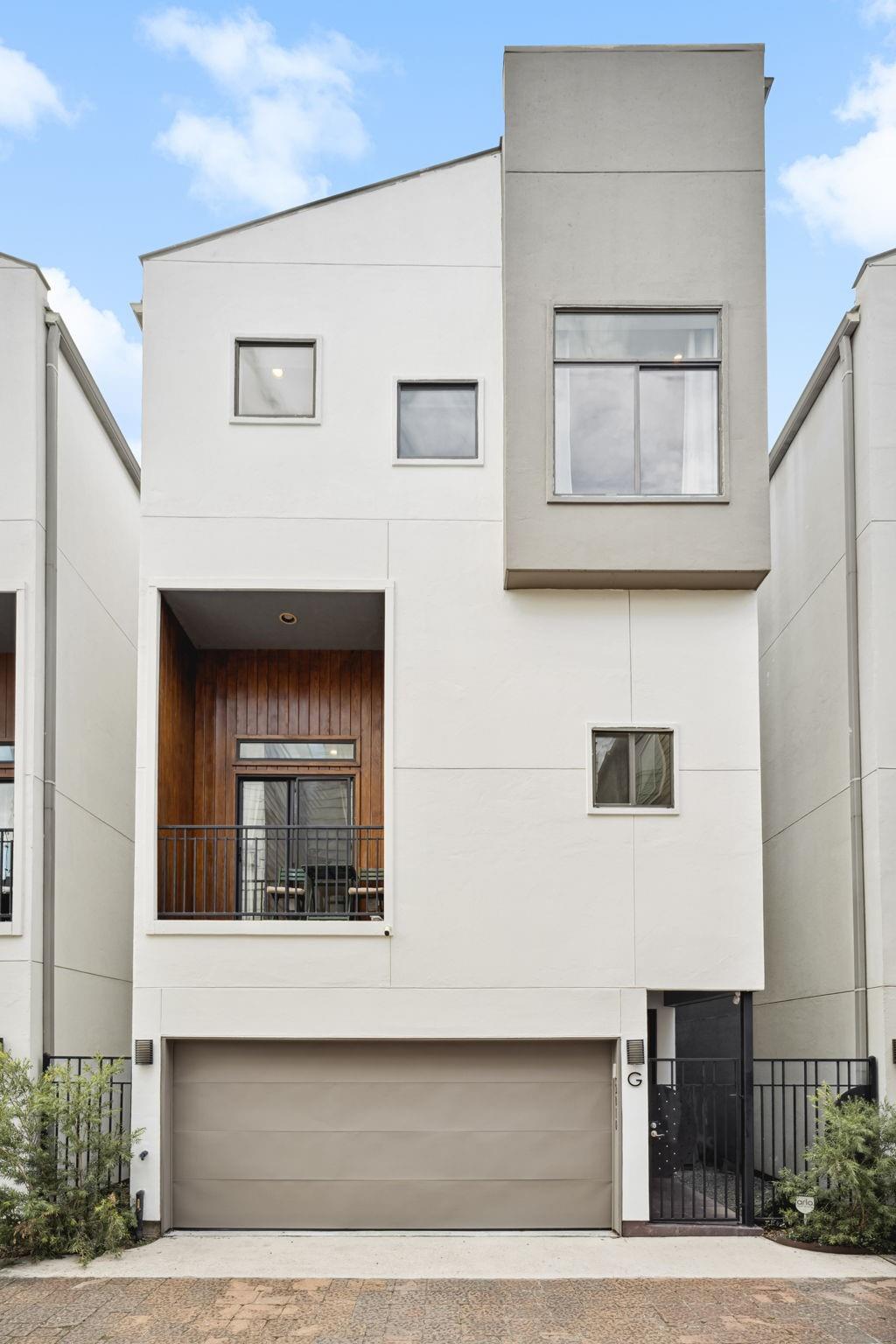 2010 Blodgett Street # G