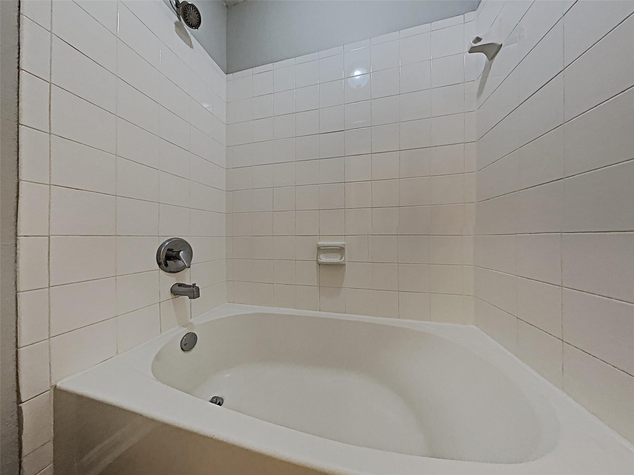 85 Summer Lark Place