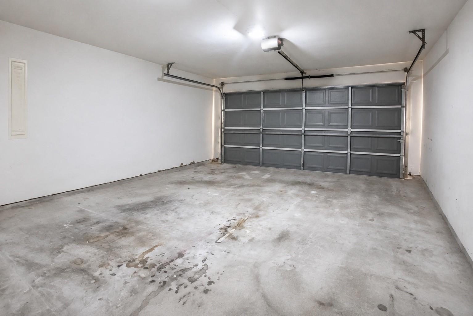 28714 Leon River Court