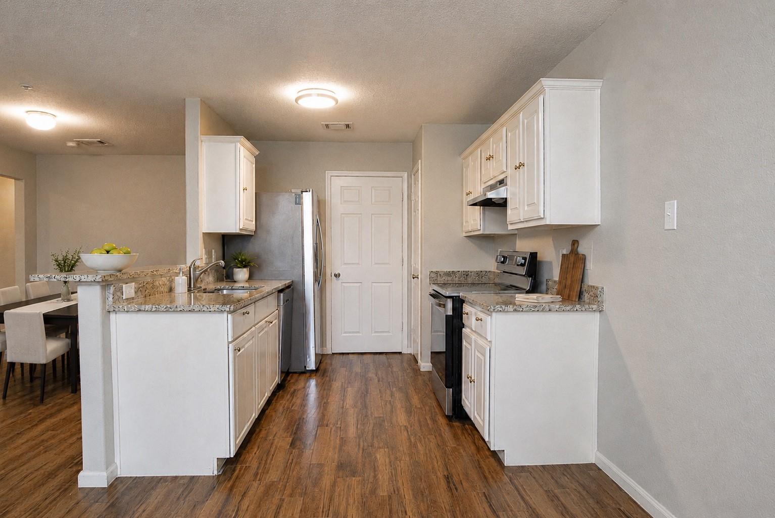 28714 Leon River Court
