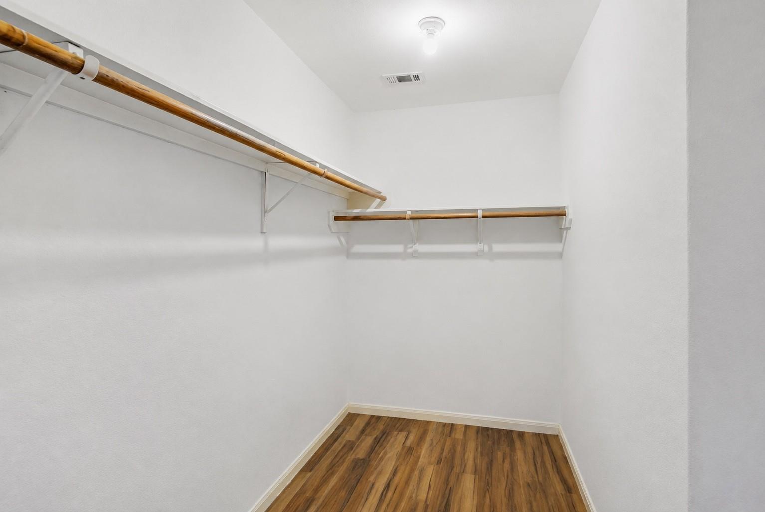 28714 Leon River Court