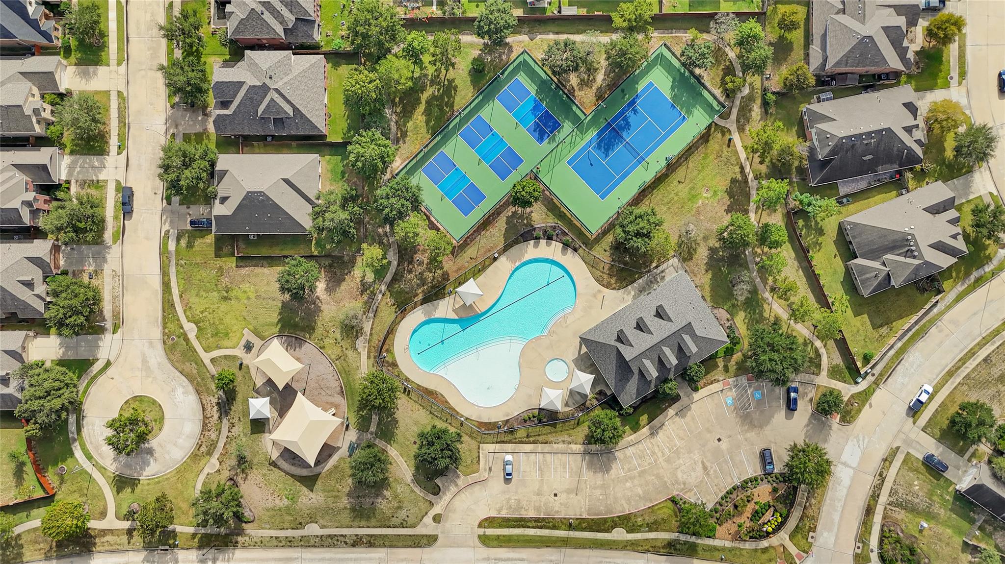 25302 Glenlevan Lane