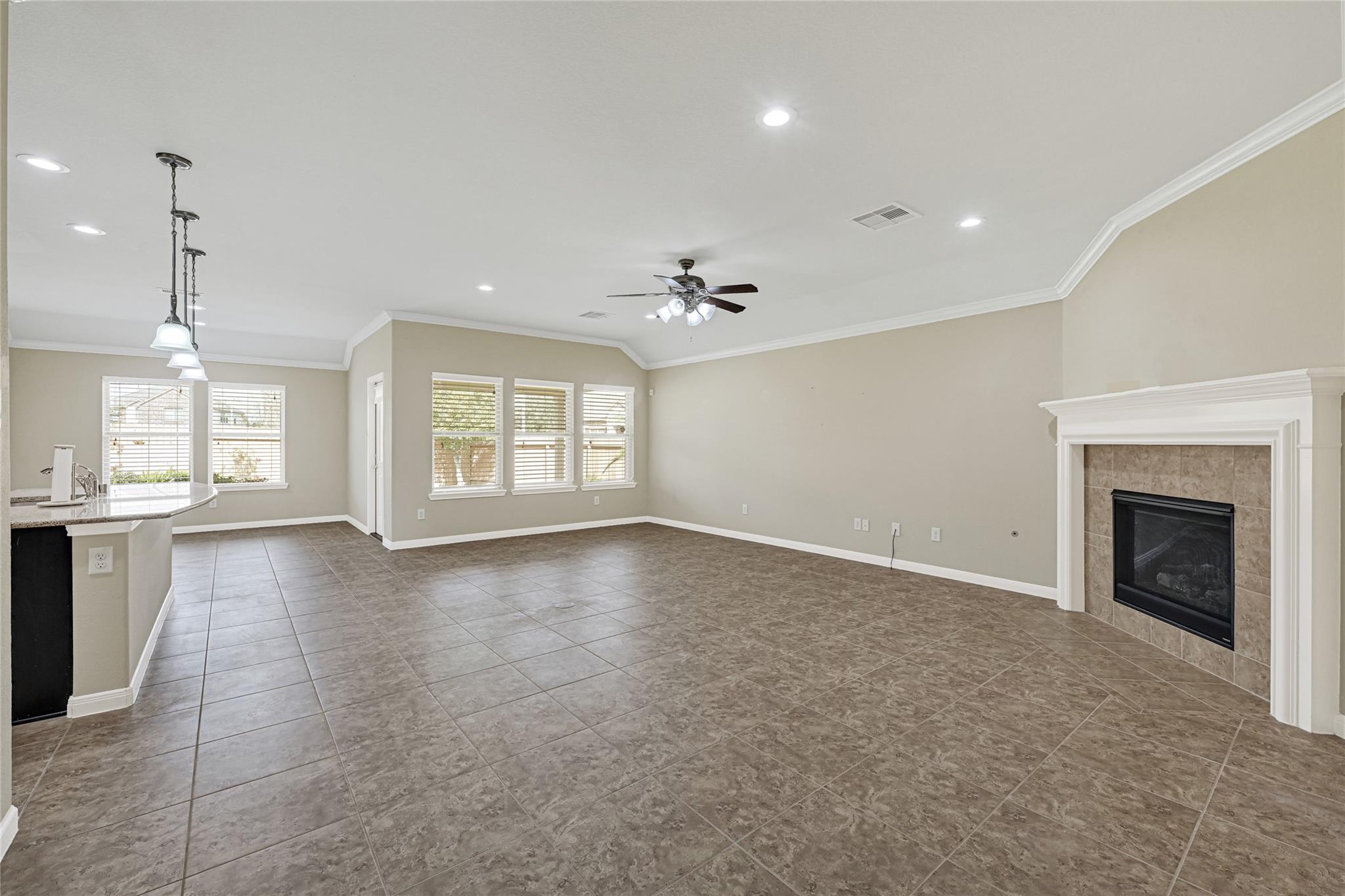 25302 Glenlevan Lane