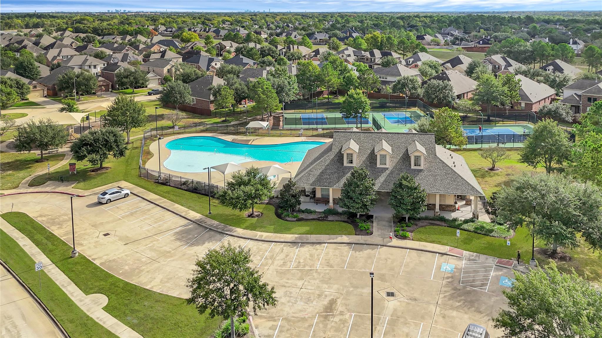 25302 Glenlevan Lane