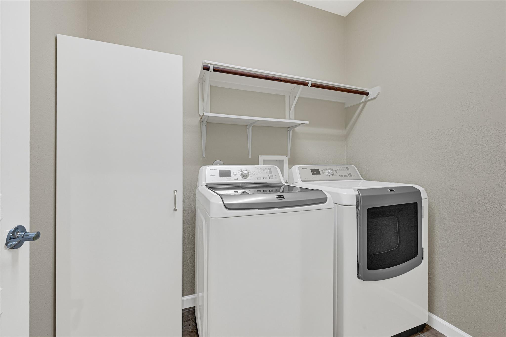 25302 Glenlevan Lane