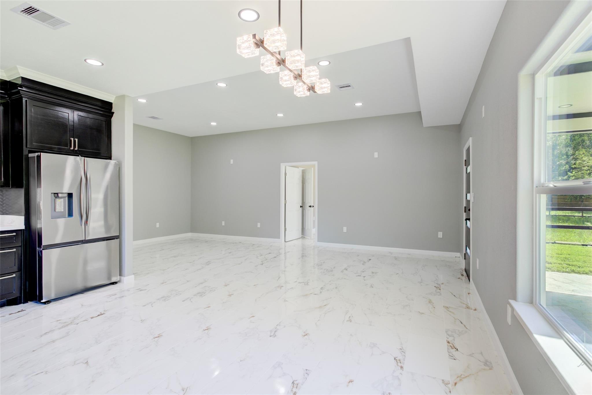 408 County Rd 3414