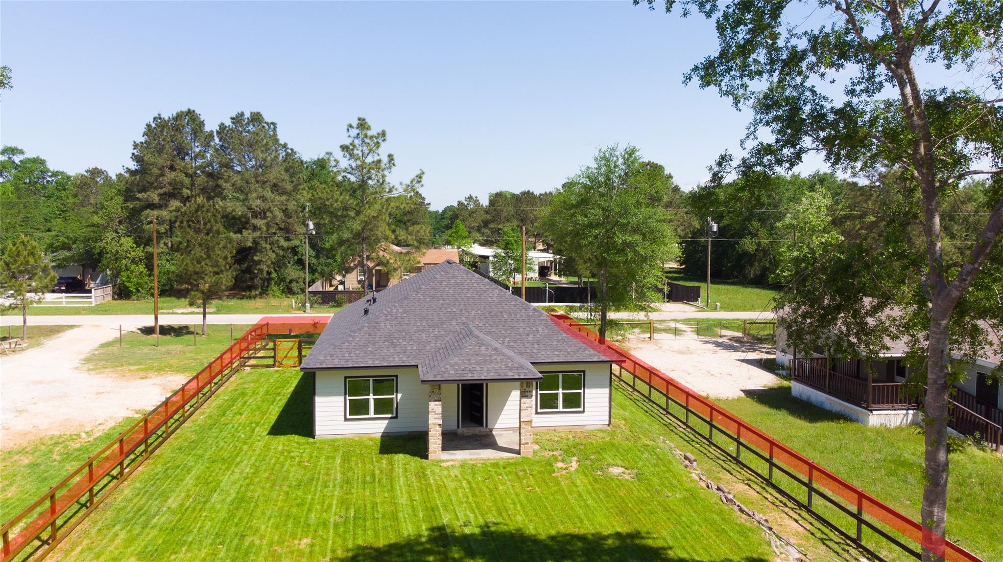 408 County Rd 3414