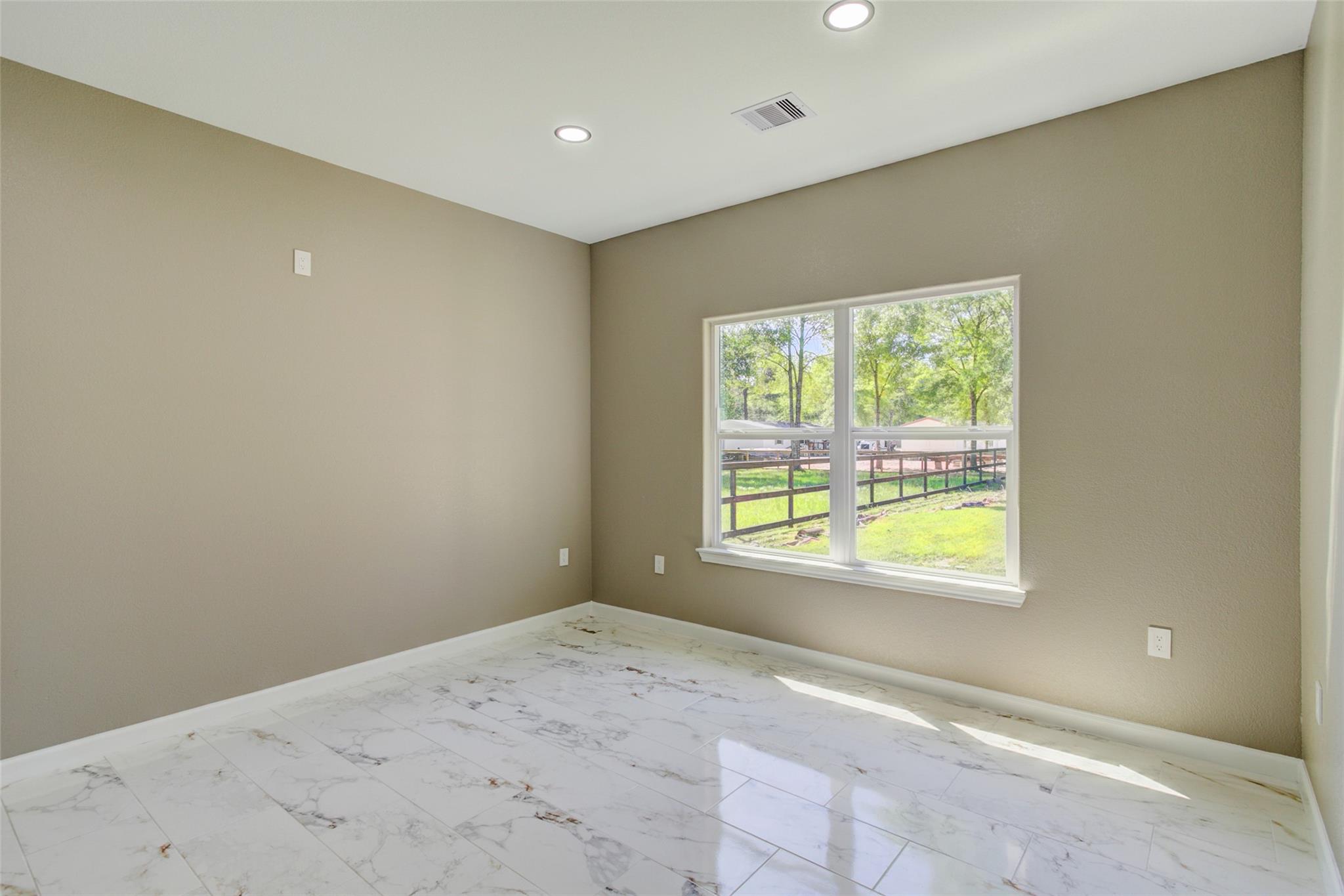 408 County Rd 3414