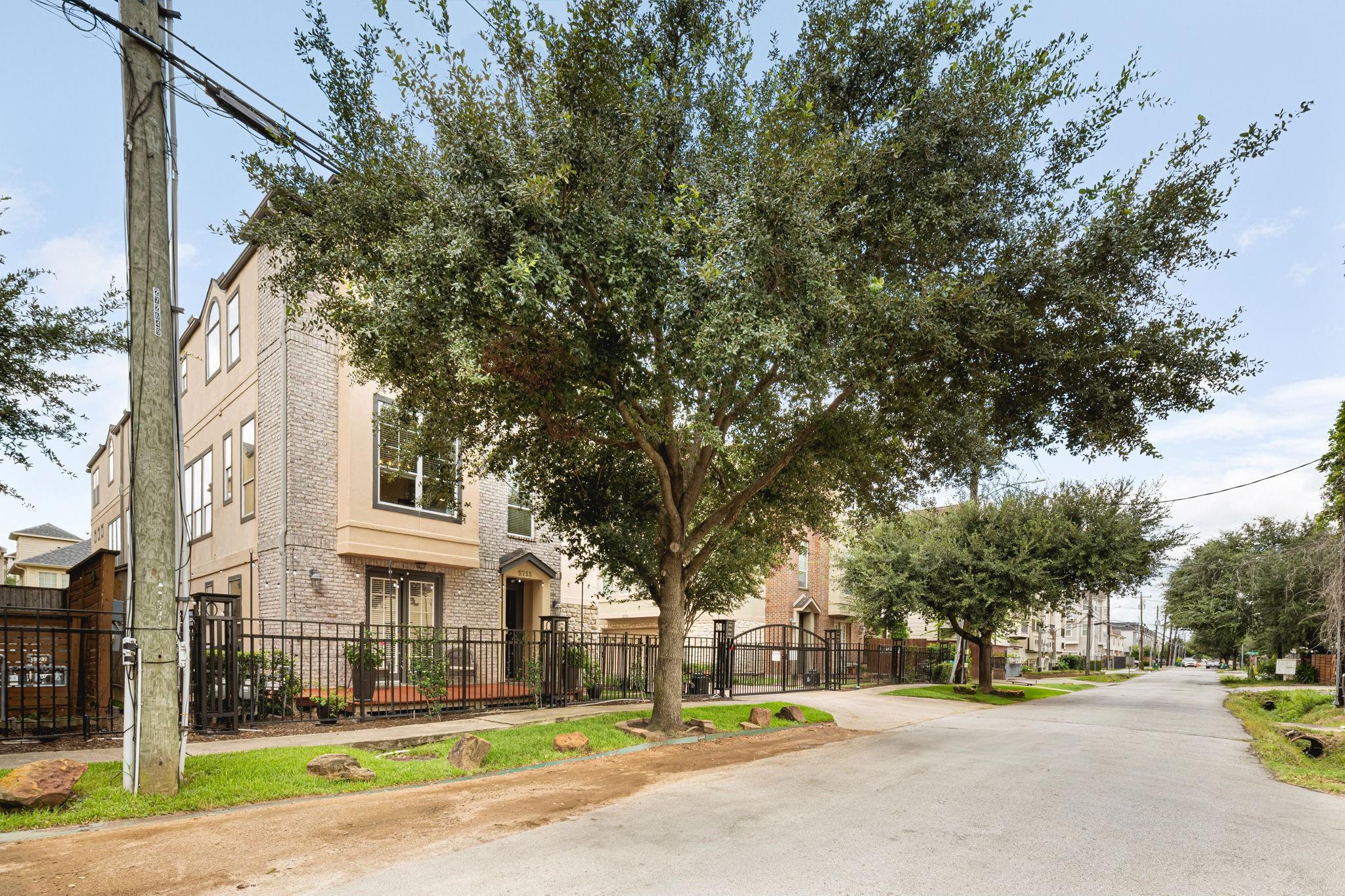 5733 Kansas Street