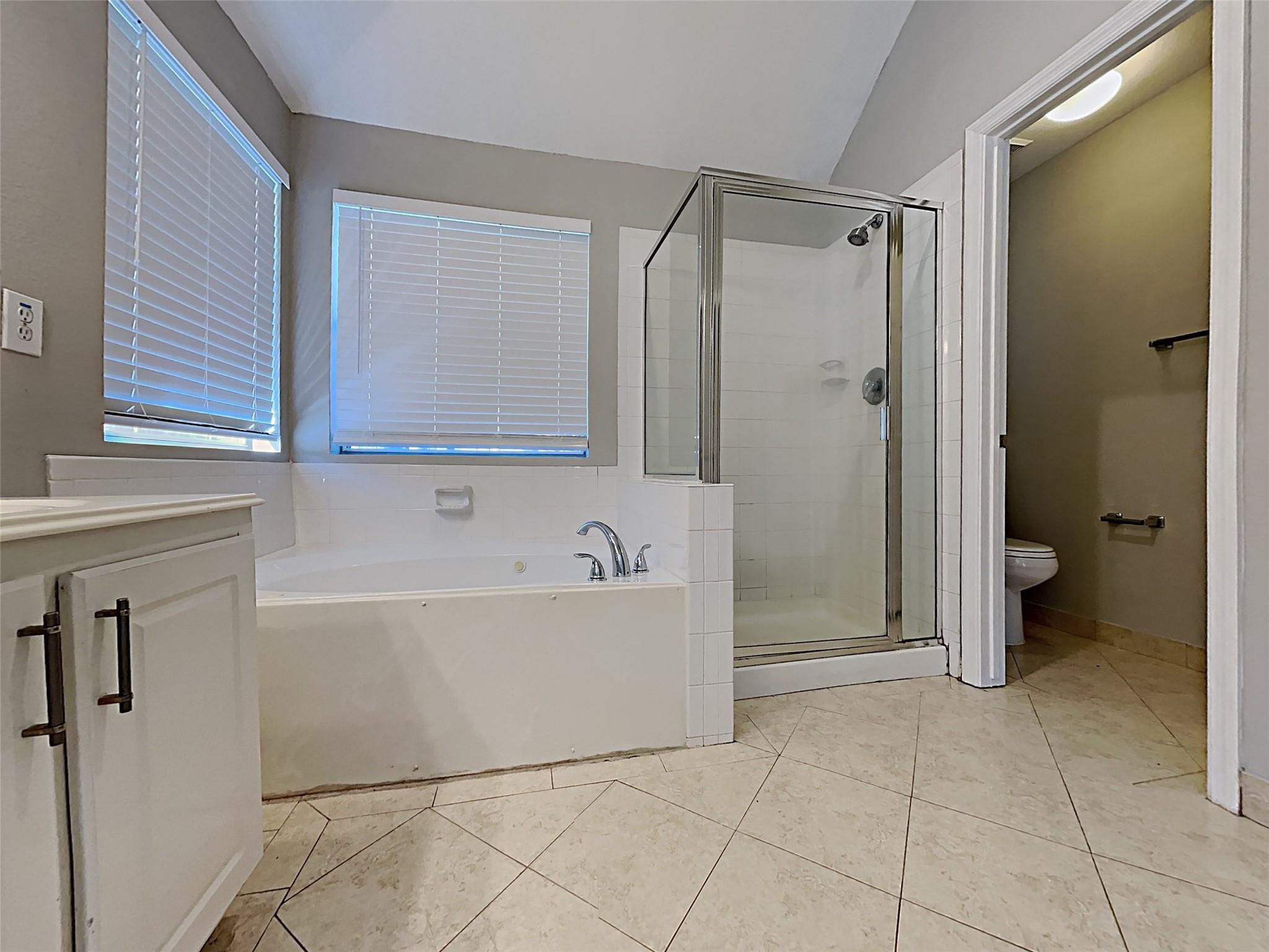 85 Summer Lark Place
