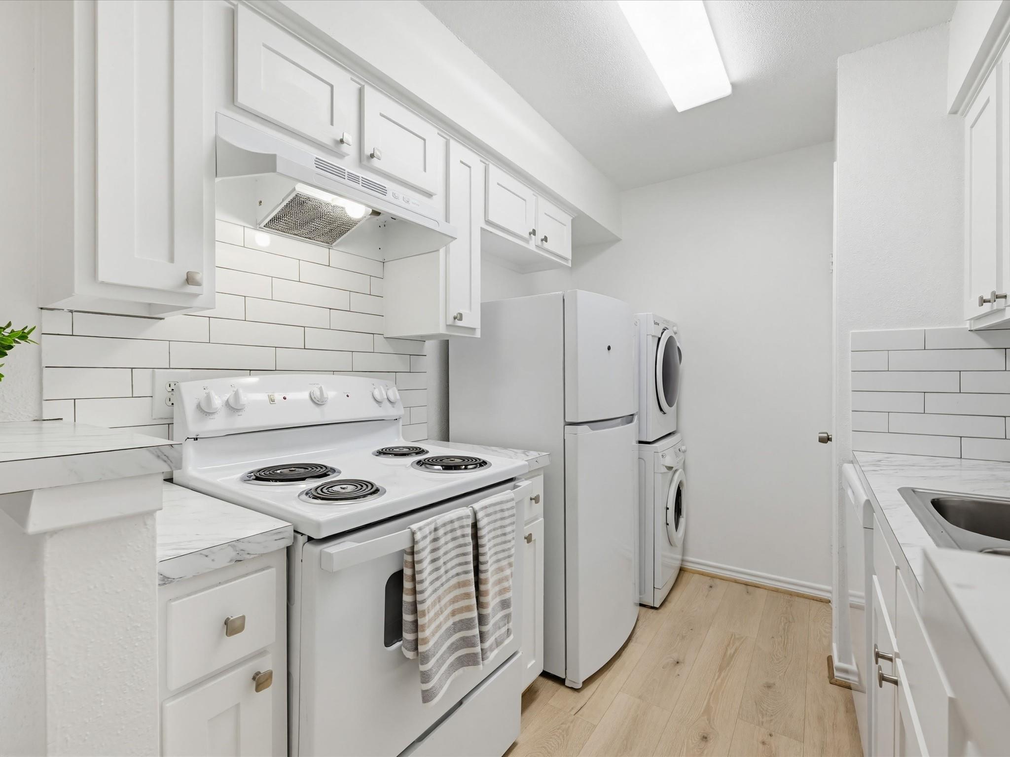 2120 Wilcrest Drive # 122