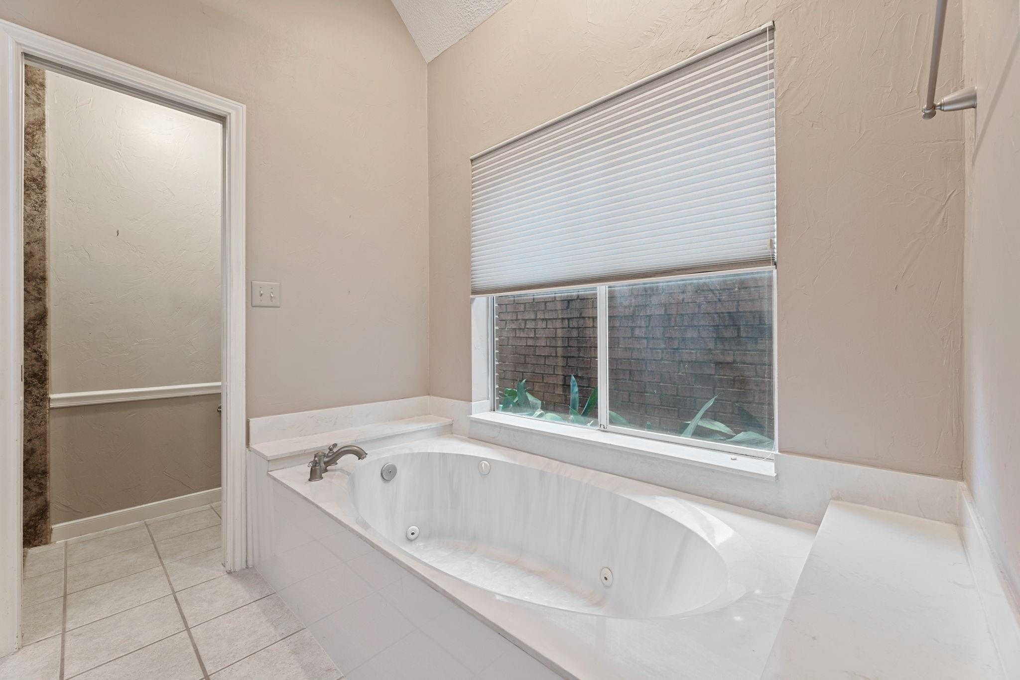 3708 Masters Court
