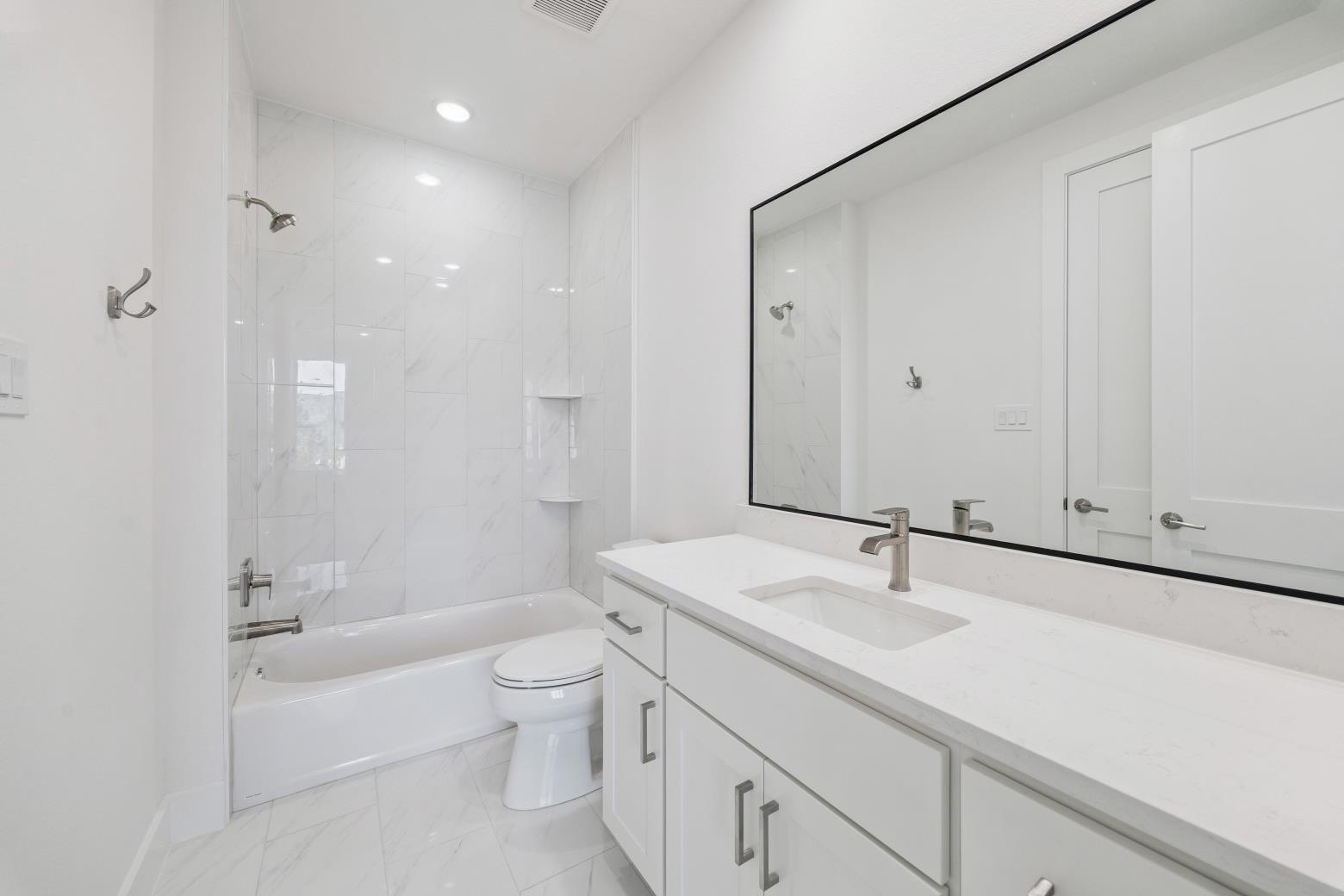 1321 Alexander Street, Houston