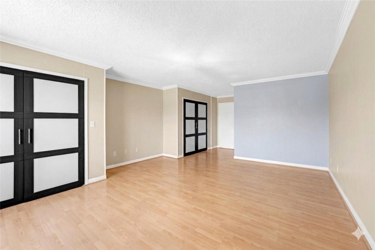 12166 Huntington Venture Drive