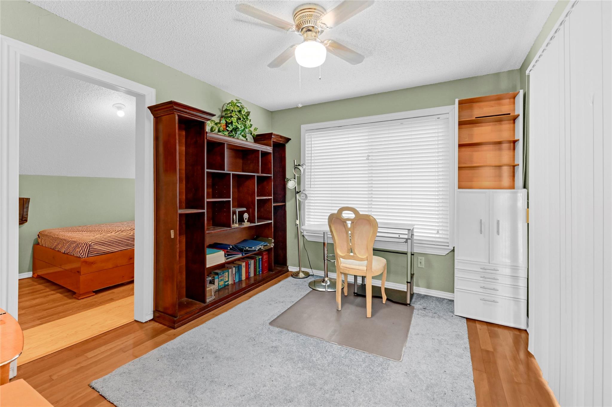 12166 Huntington Venture Drive