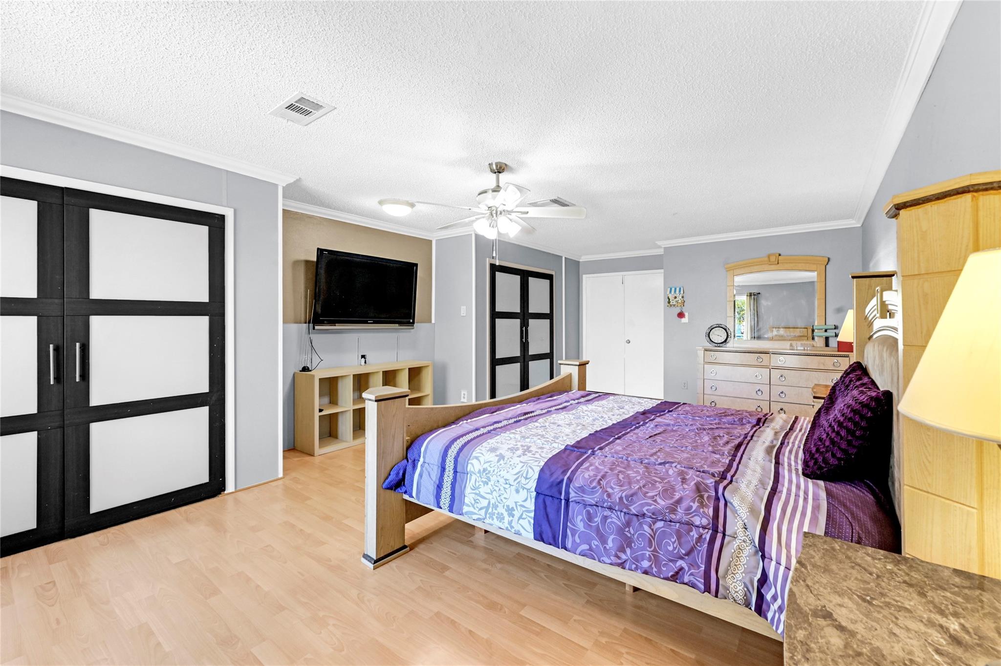 12166 Huntington Venture Drive