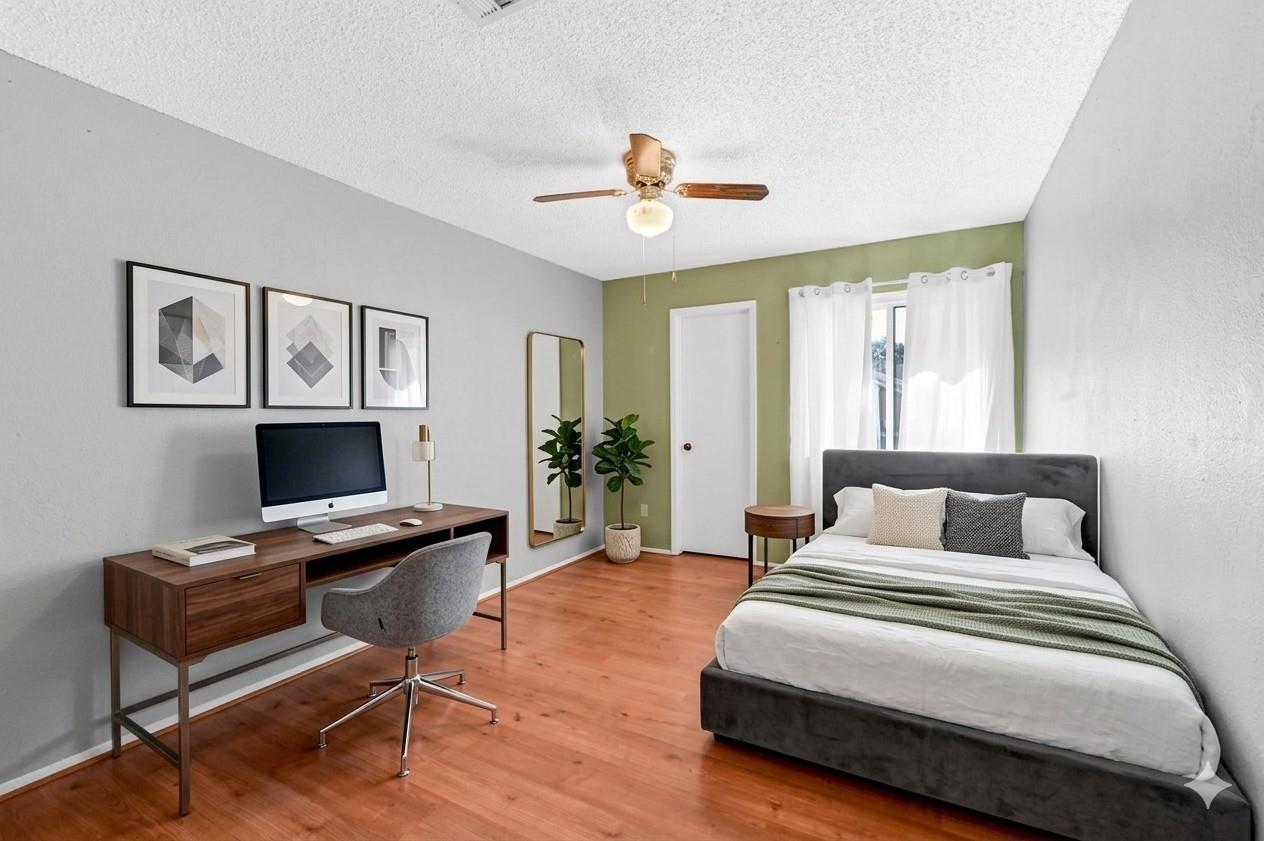 12166 Huntington Venture Drive