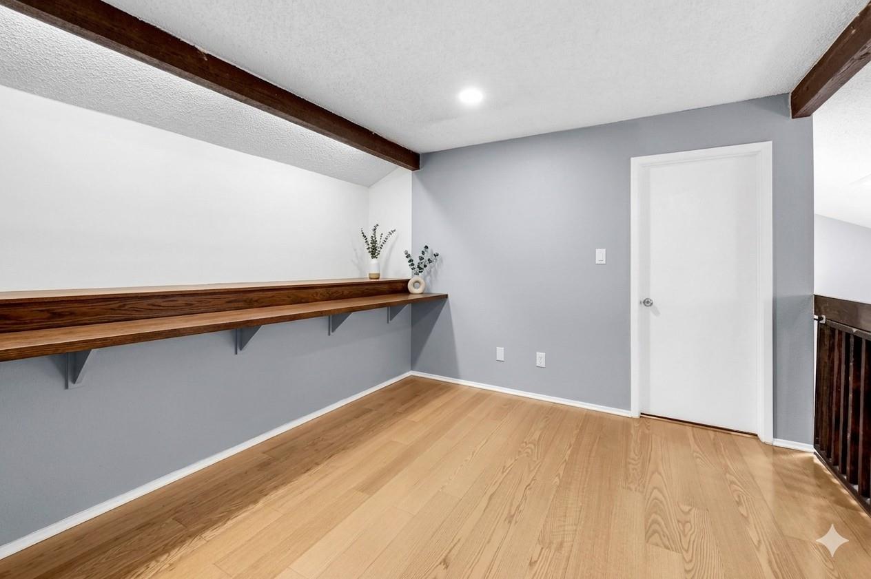 12166 Huntington Venture Drive