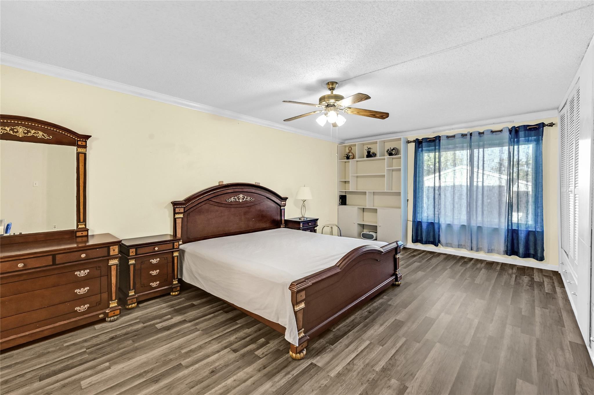 12166 Huntington Venture Drive