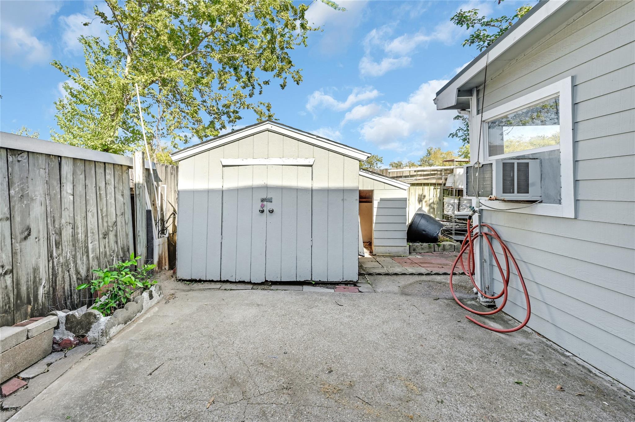 12166 Huntington Venture Drive