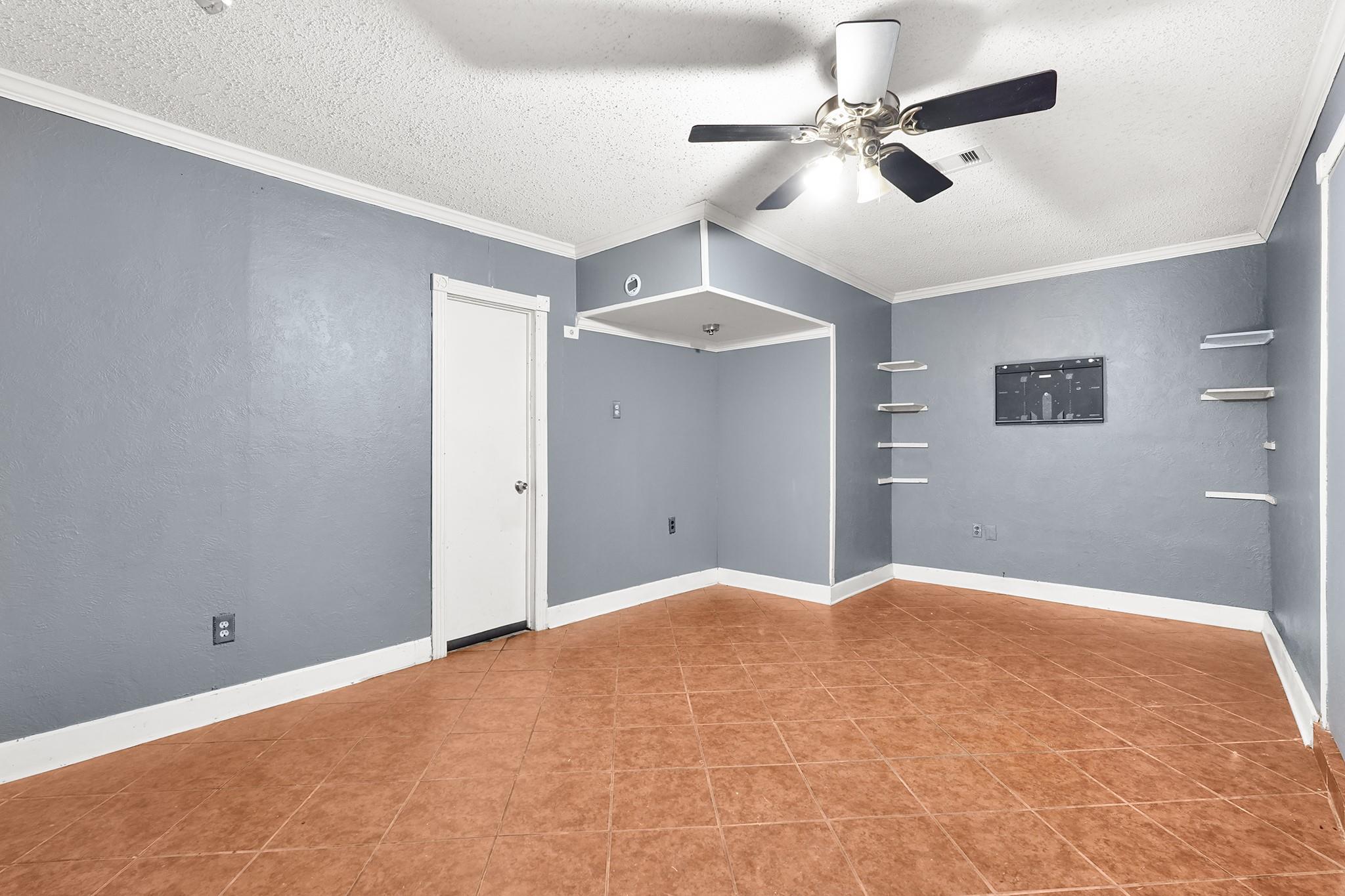 10014 Carlow Lane