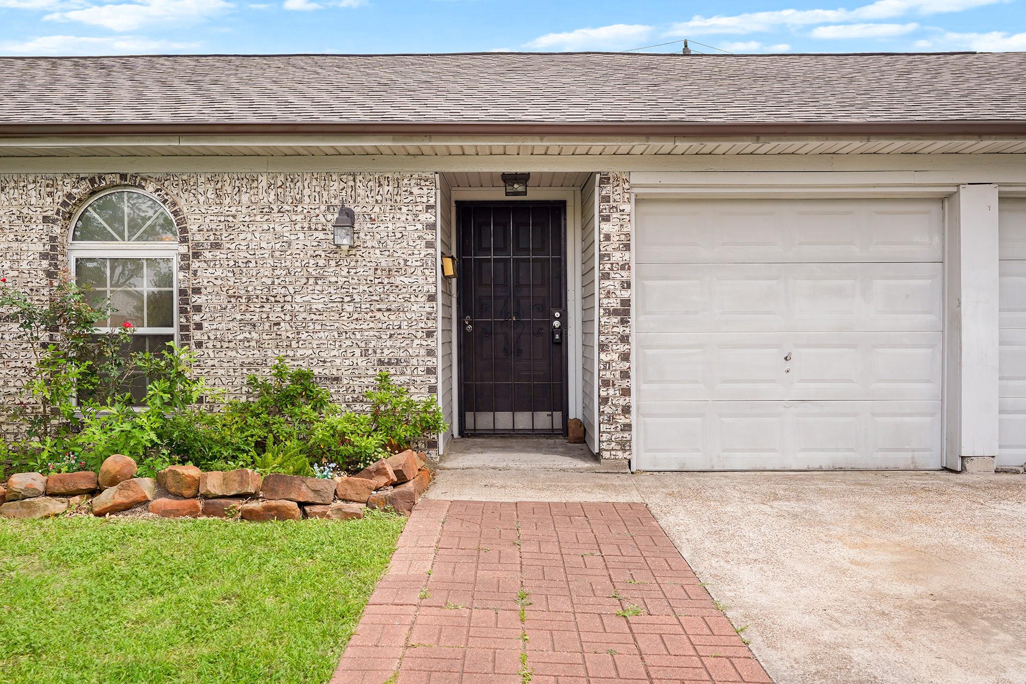 10014 Carlow Lane