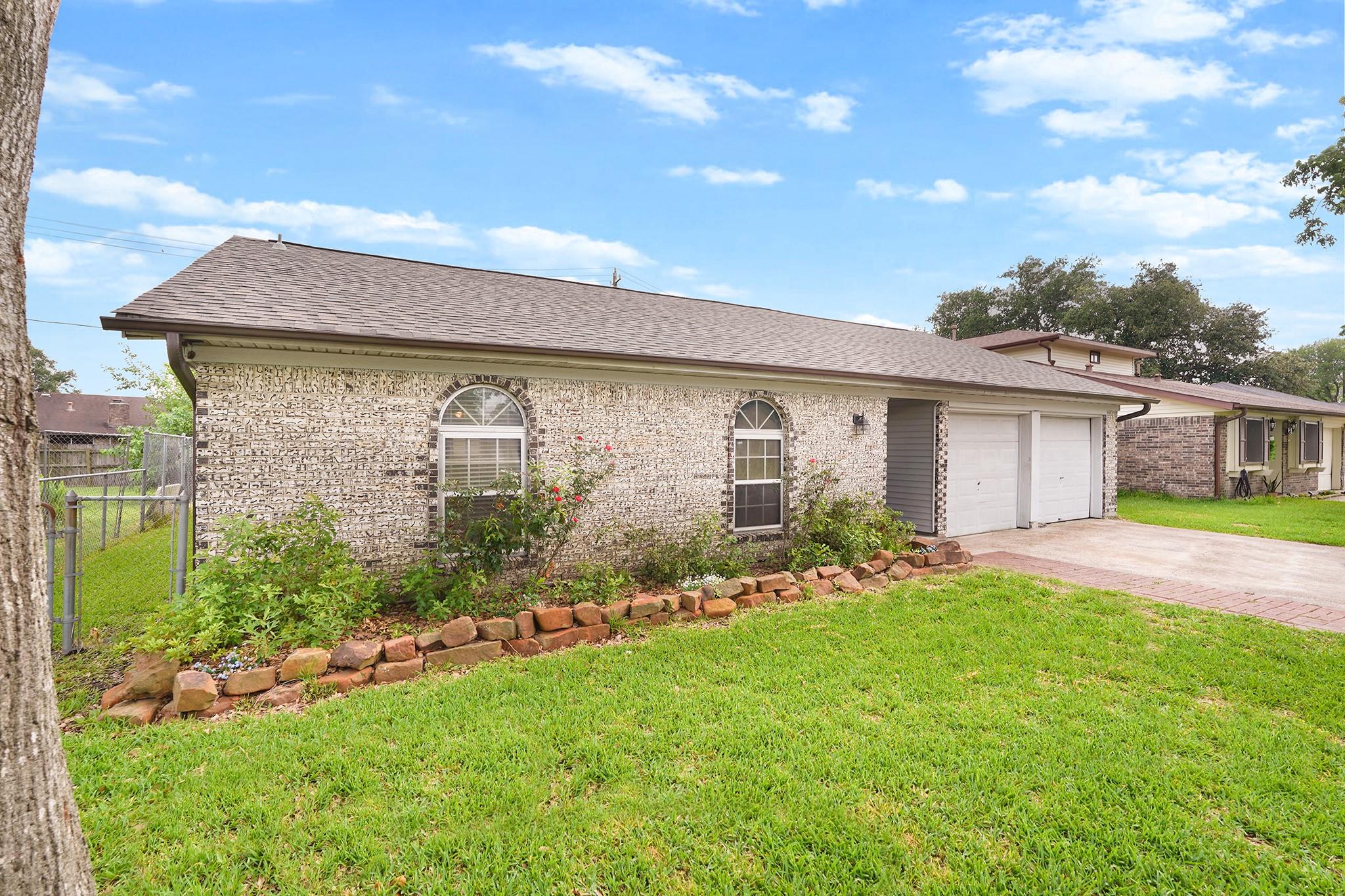 10014 Carlow Lane