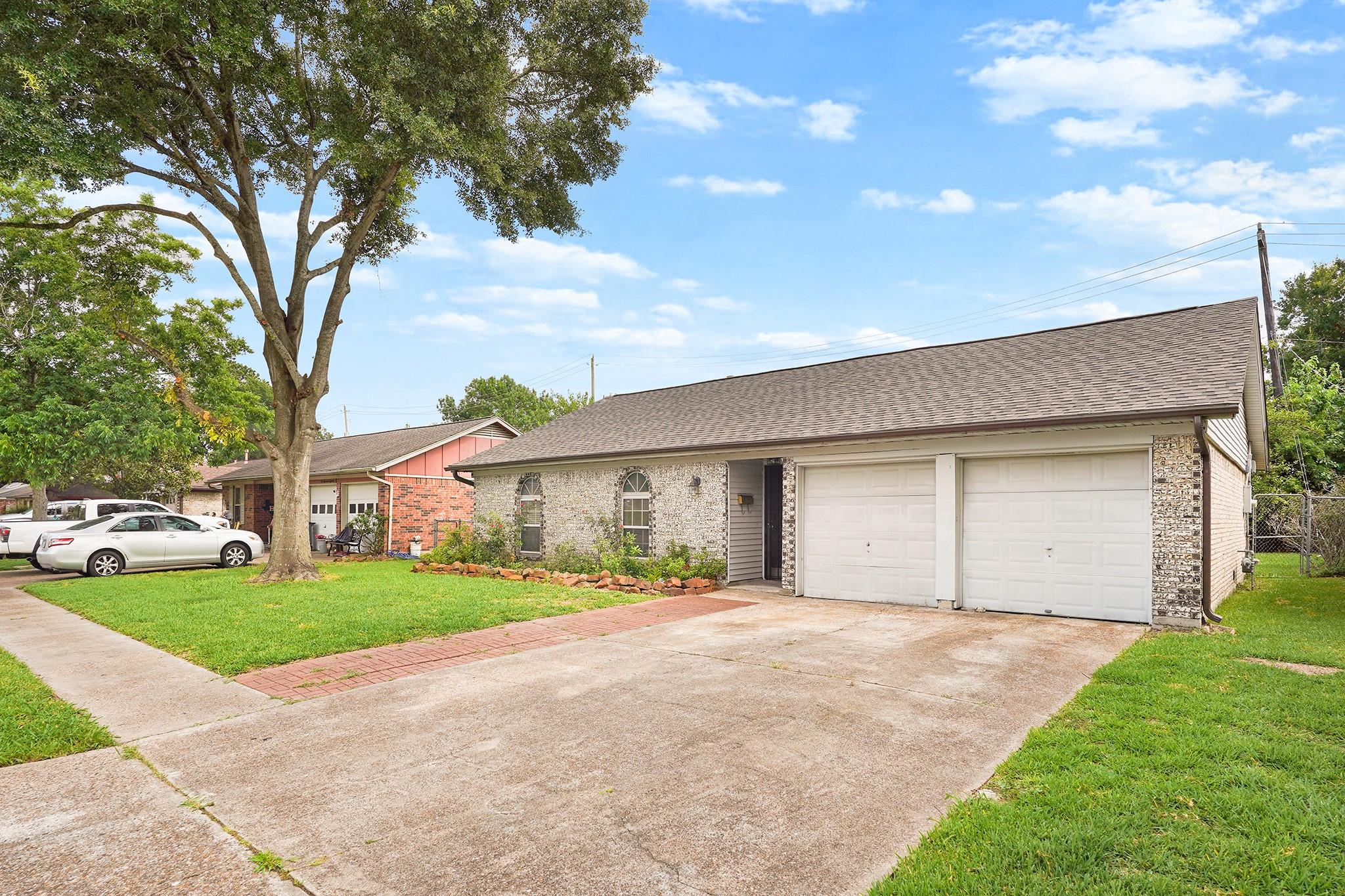 10014 Carlow Lane