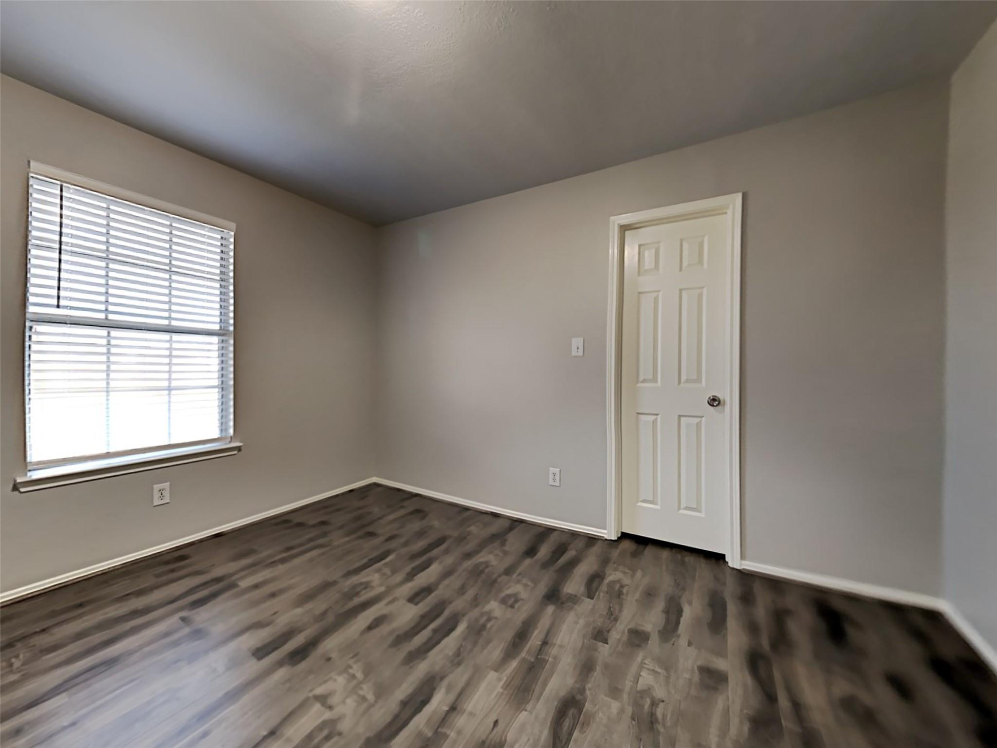 9218 Rosewell Court