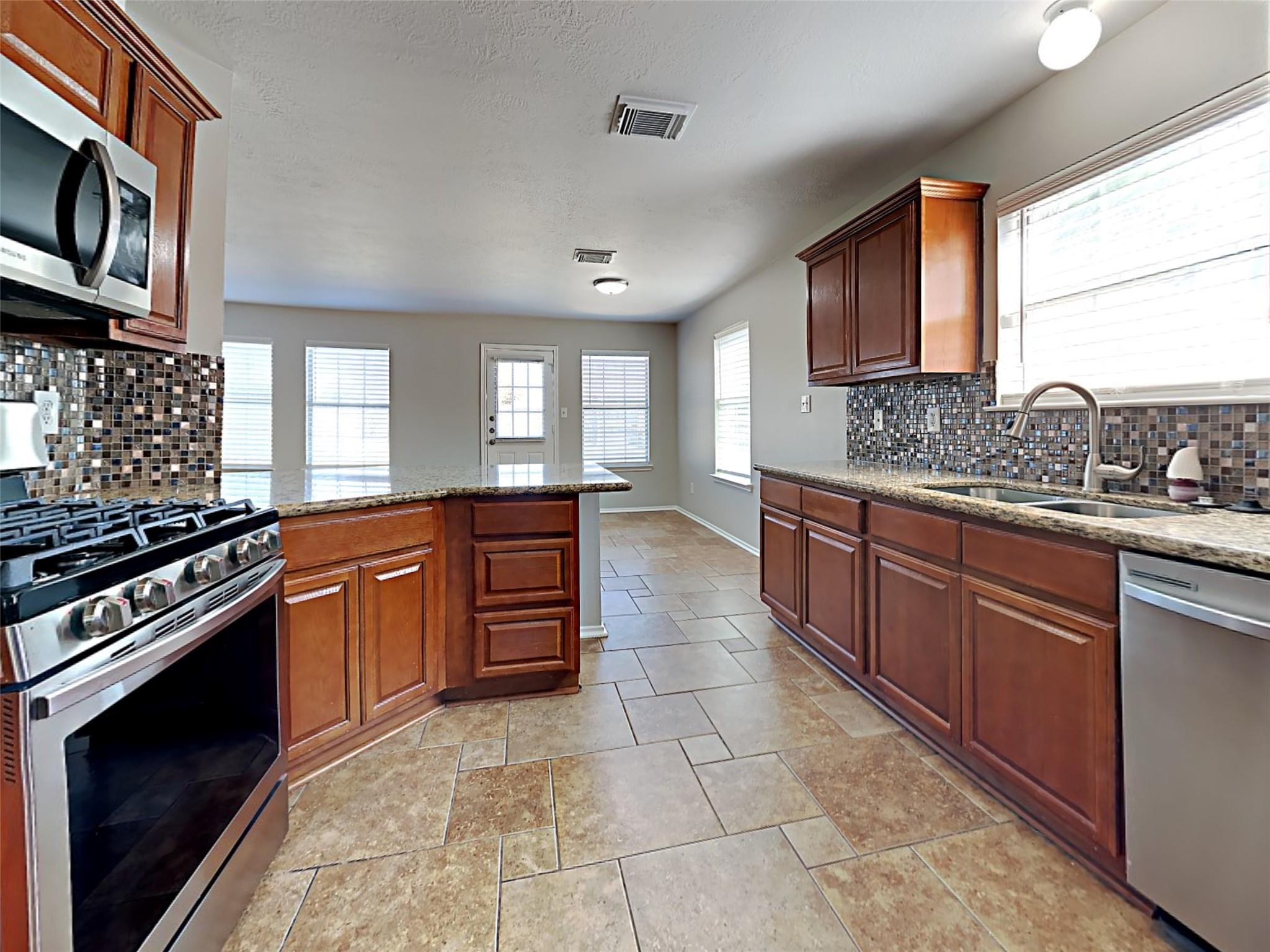 9218 Rosewell Court