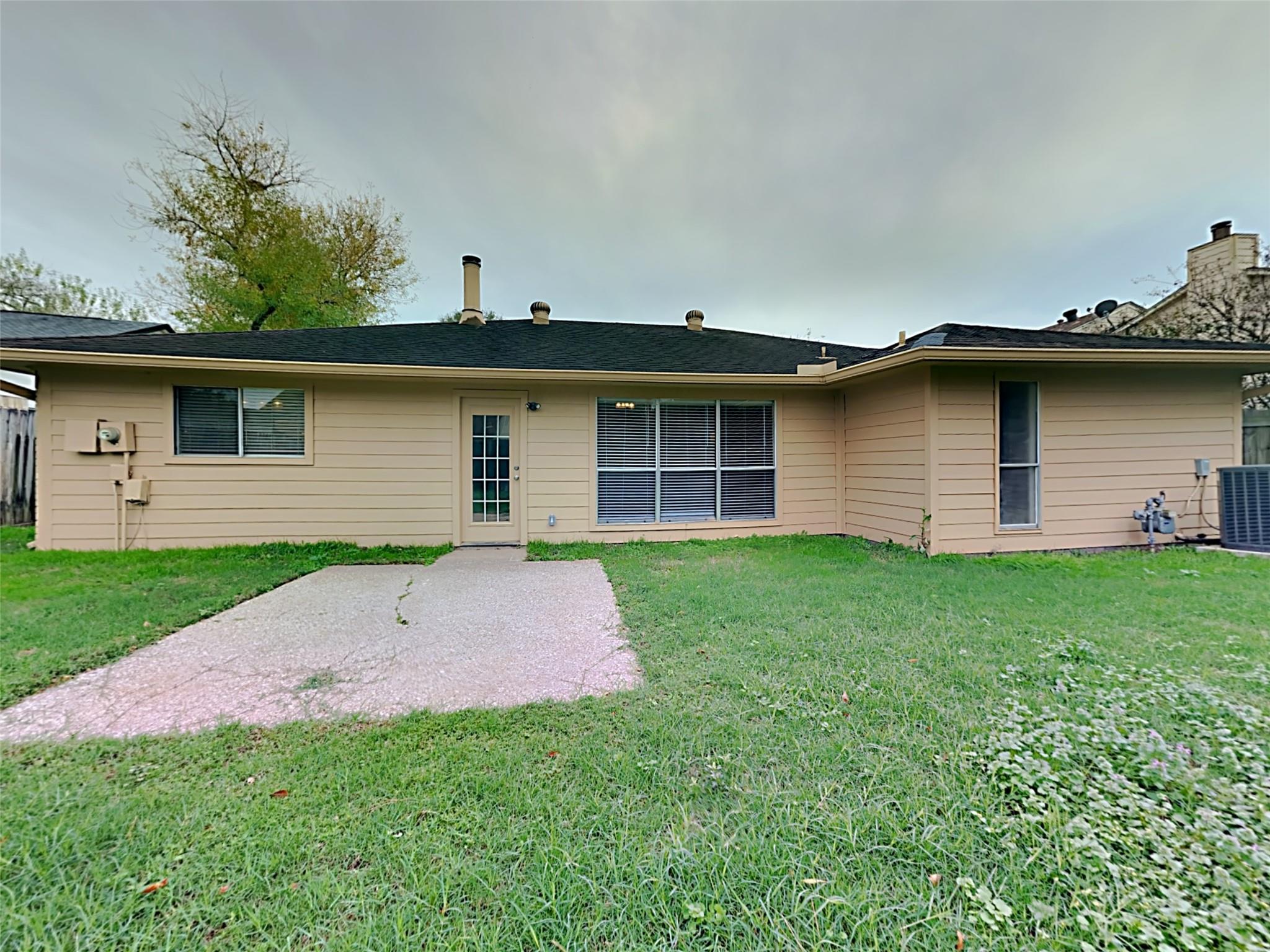 7311 El Cresta Drive