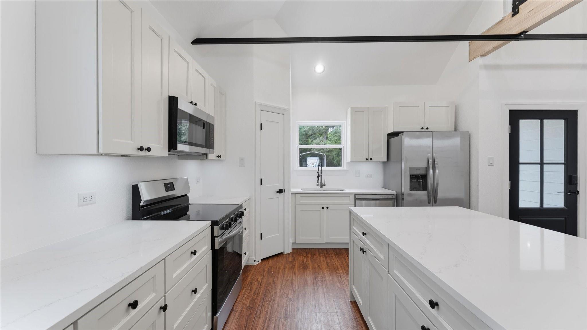 10802 Fairview Drive