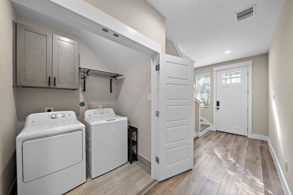 7706 Kivu Lane