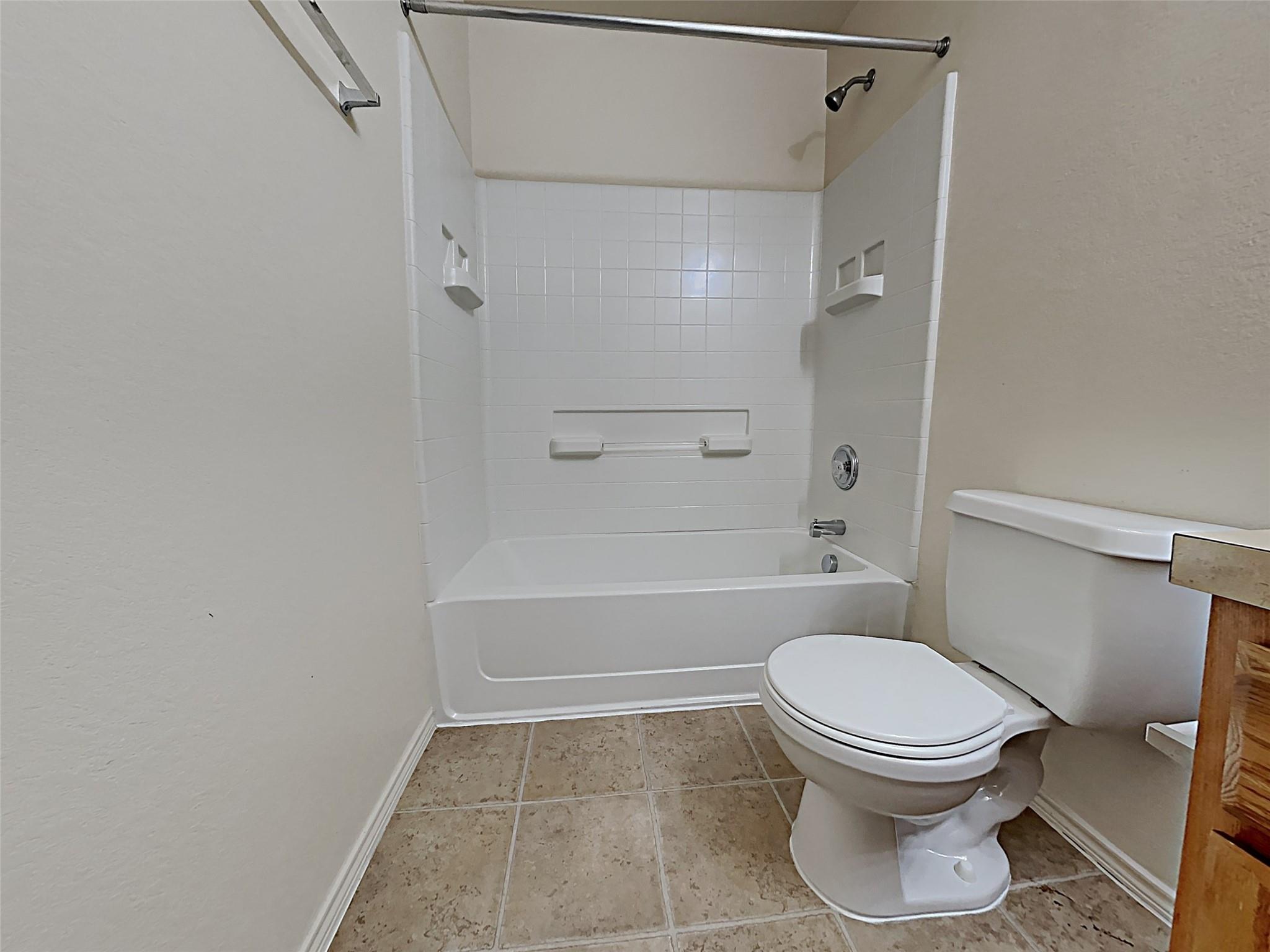 1118 Curtis Crossing