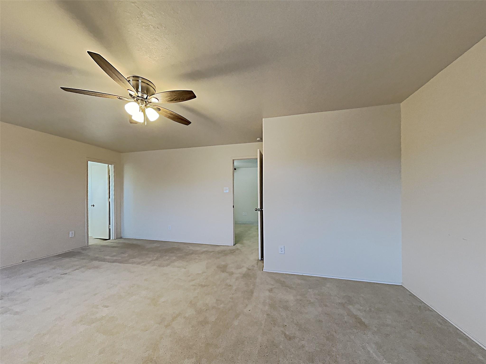1118 Curtis Crossing