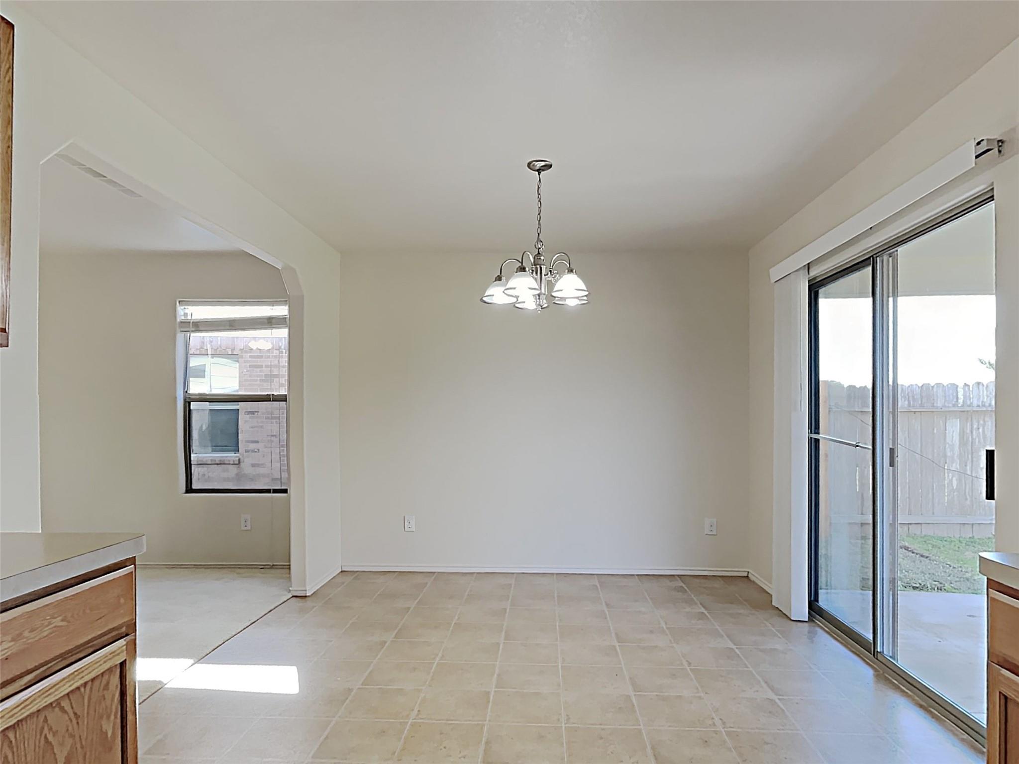 1118 Curtis Crossing