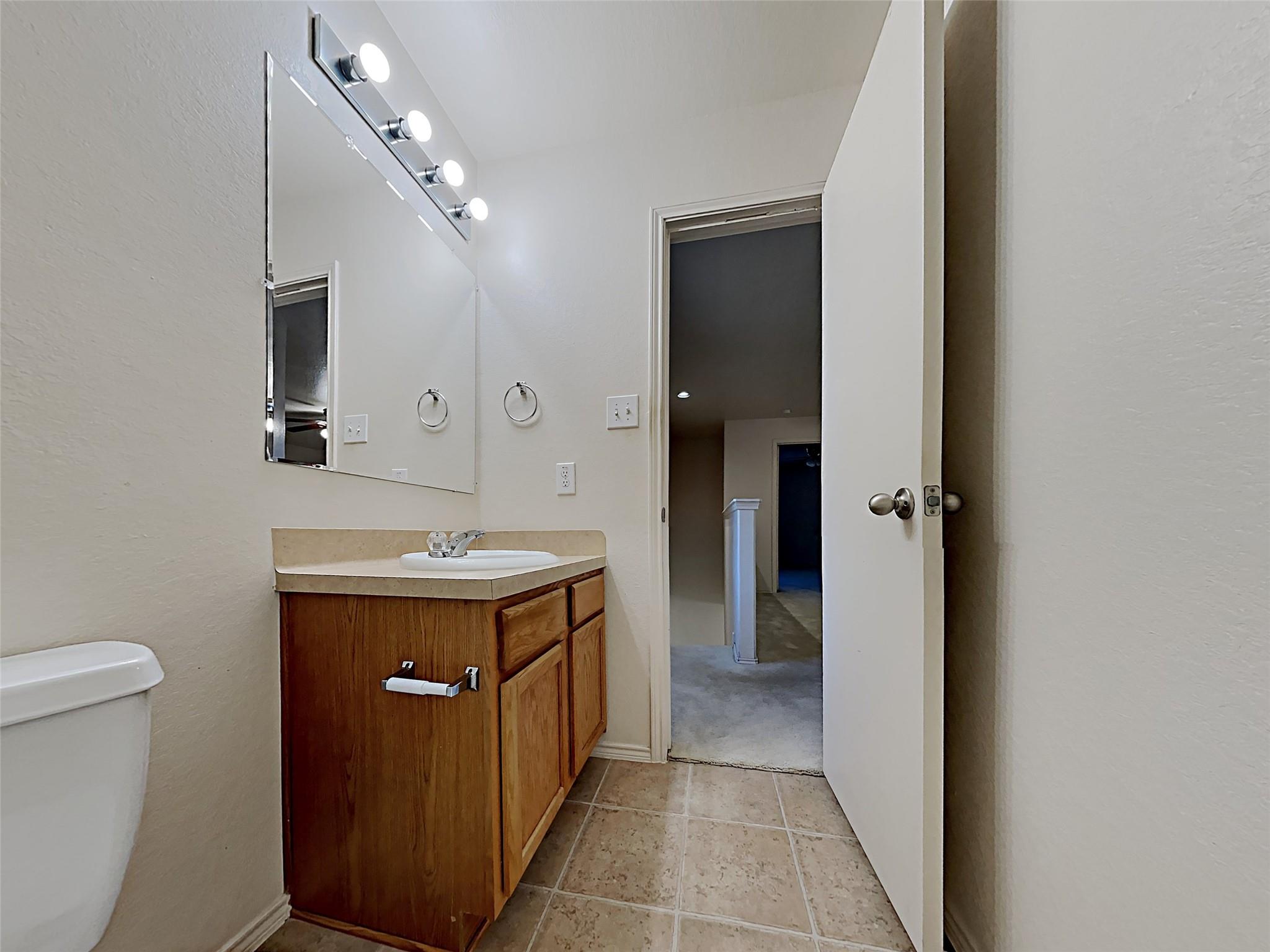 1118 Curtis Crossing